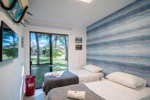 Vacation Rental - Beautiful Apartin Condo w/ Pool Cqs0004
