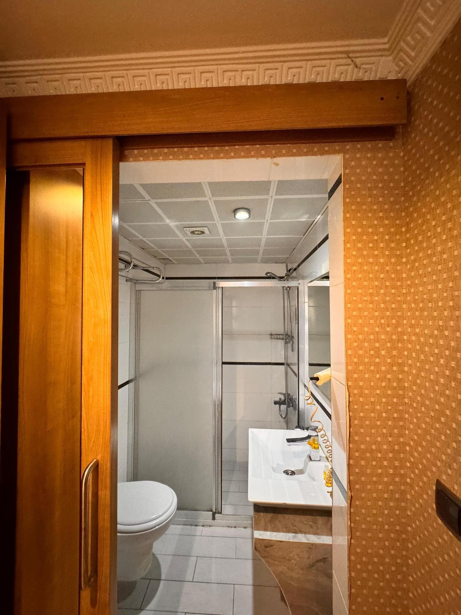 Equipamiento de Habitación Prens Hotel