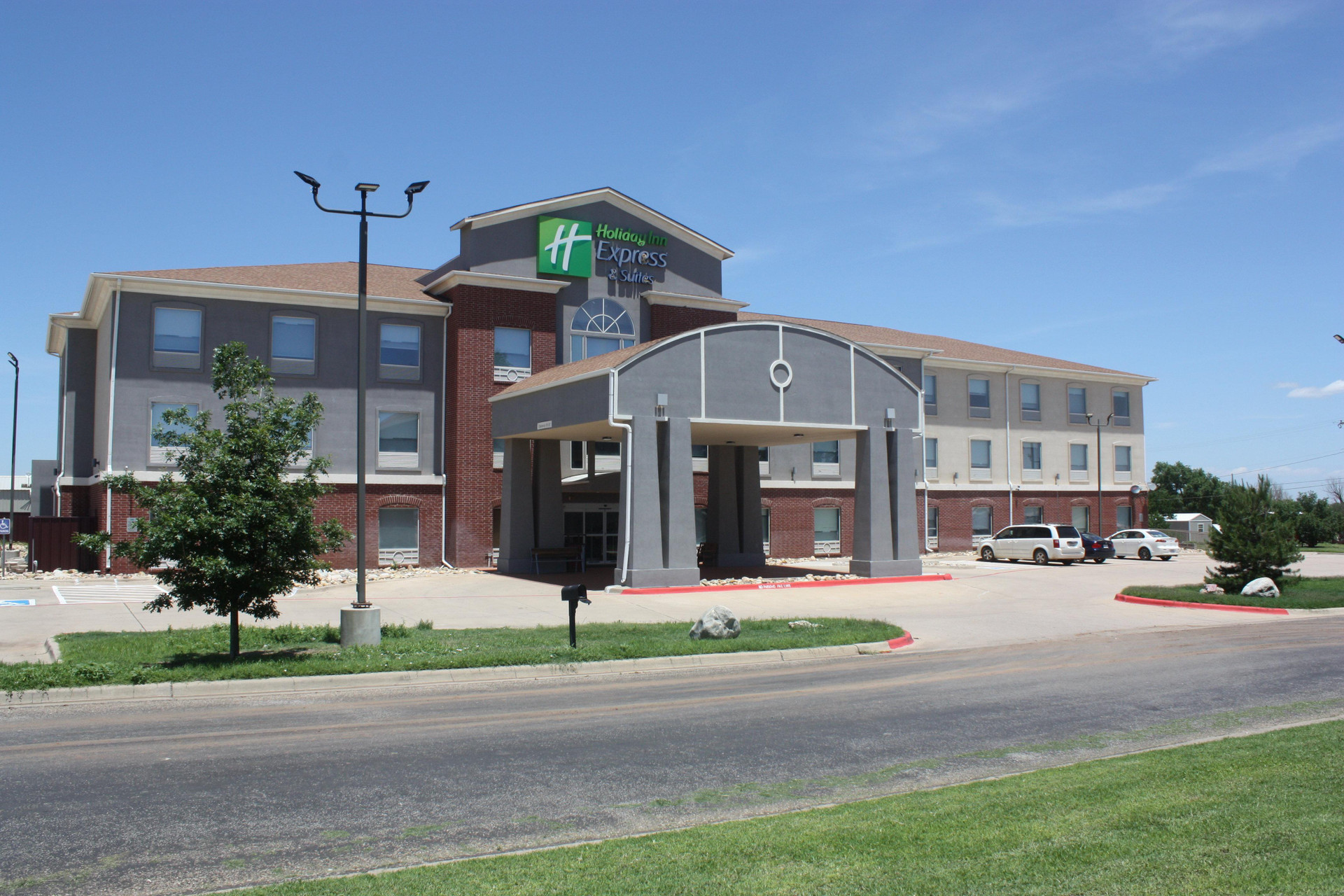 Vista Exterior Hol. Inn Exp. Hotel and Suites Shamrock North