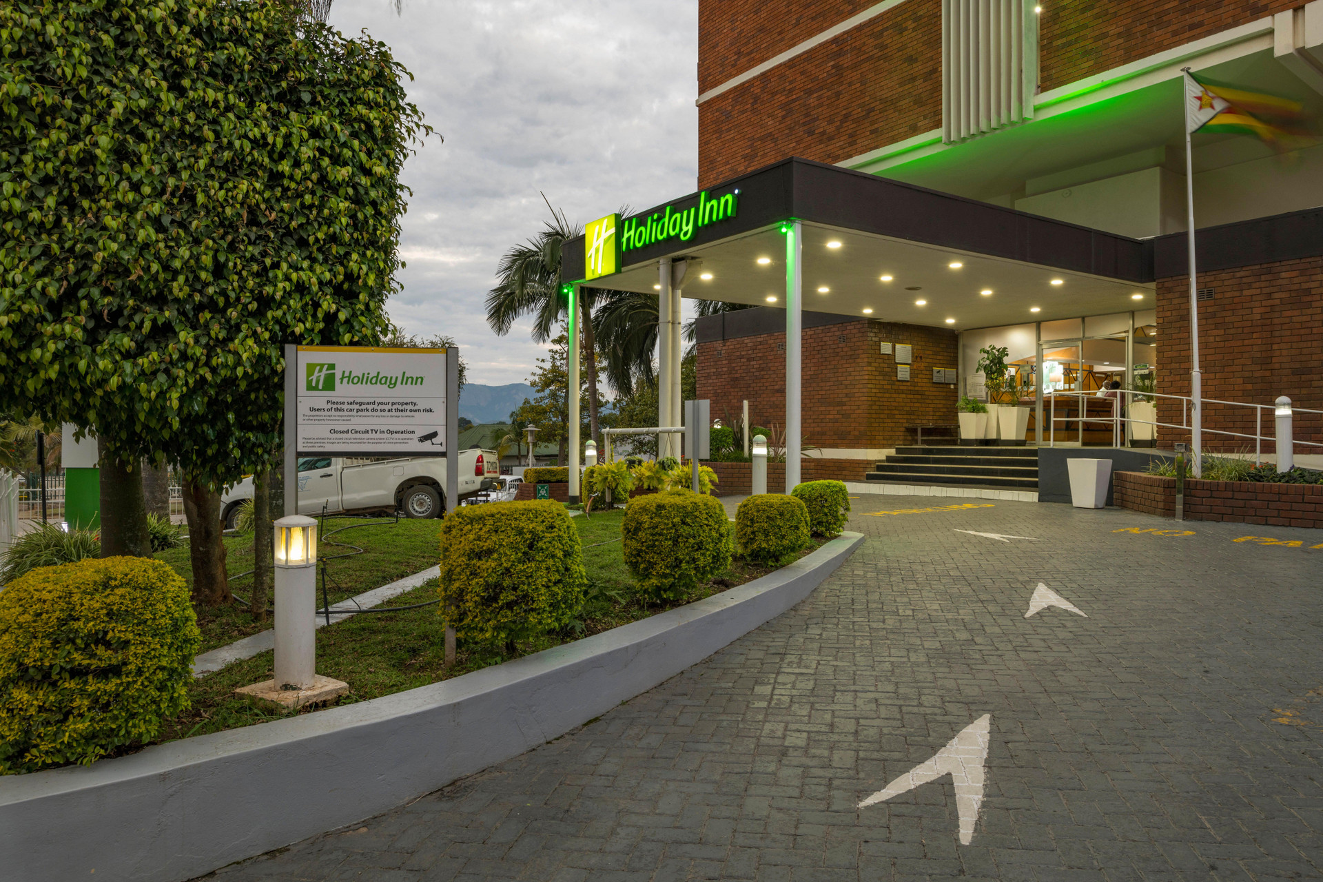 Vista Exterior Holiday Inn Mutare