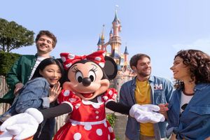 Passeio - Disneyland® Paris - Entrada com data