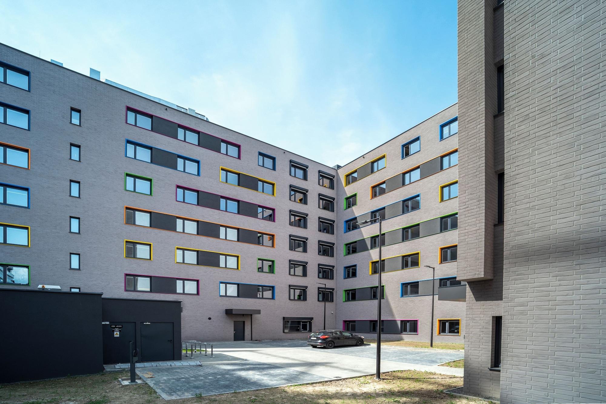 Vista Exterior NextDoor Apartments