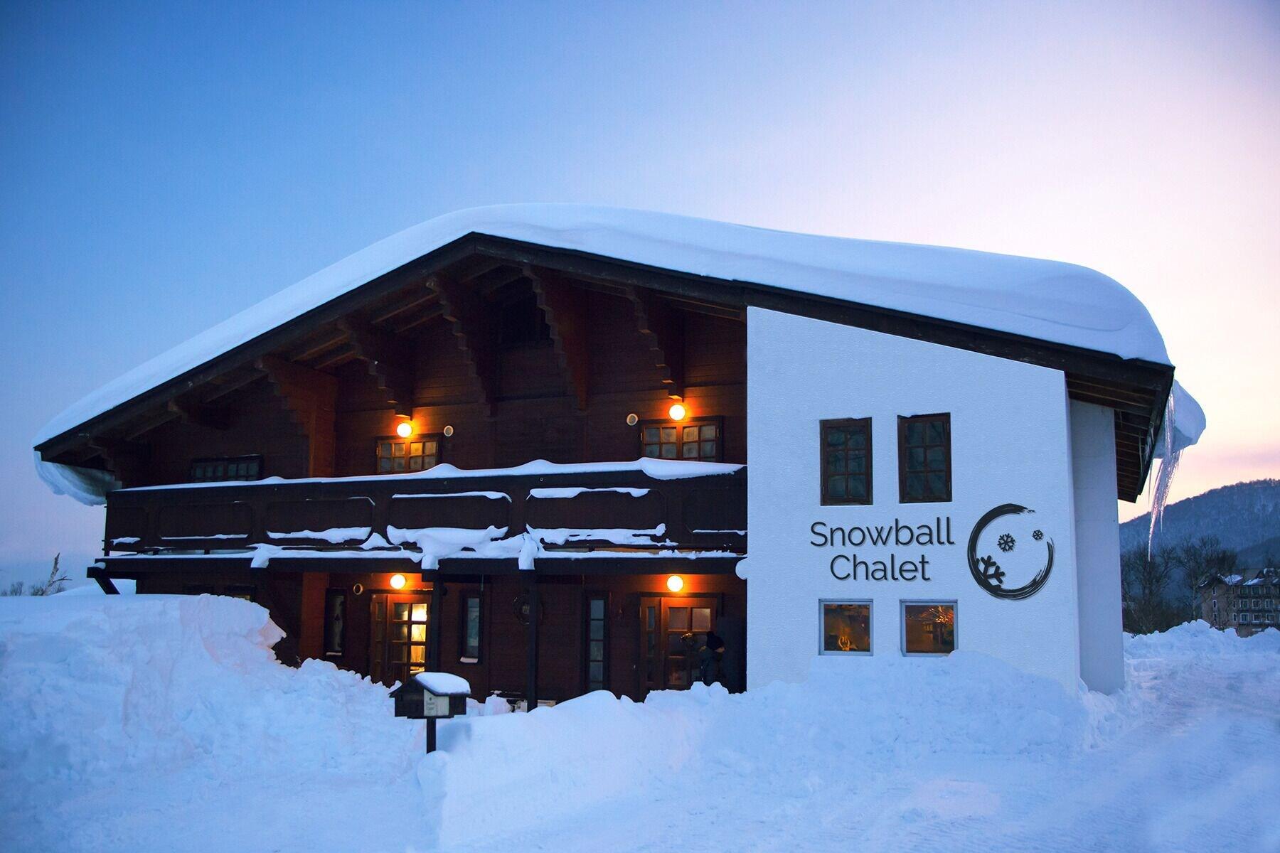 Varios Snowball Chalet at Madarao Mountain