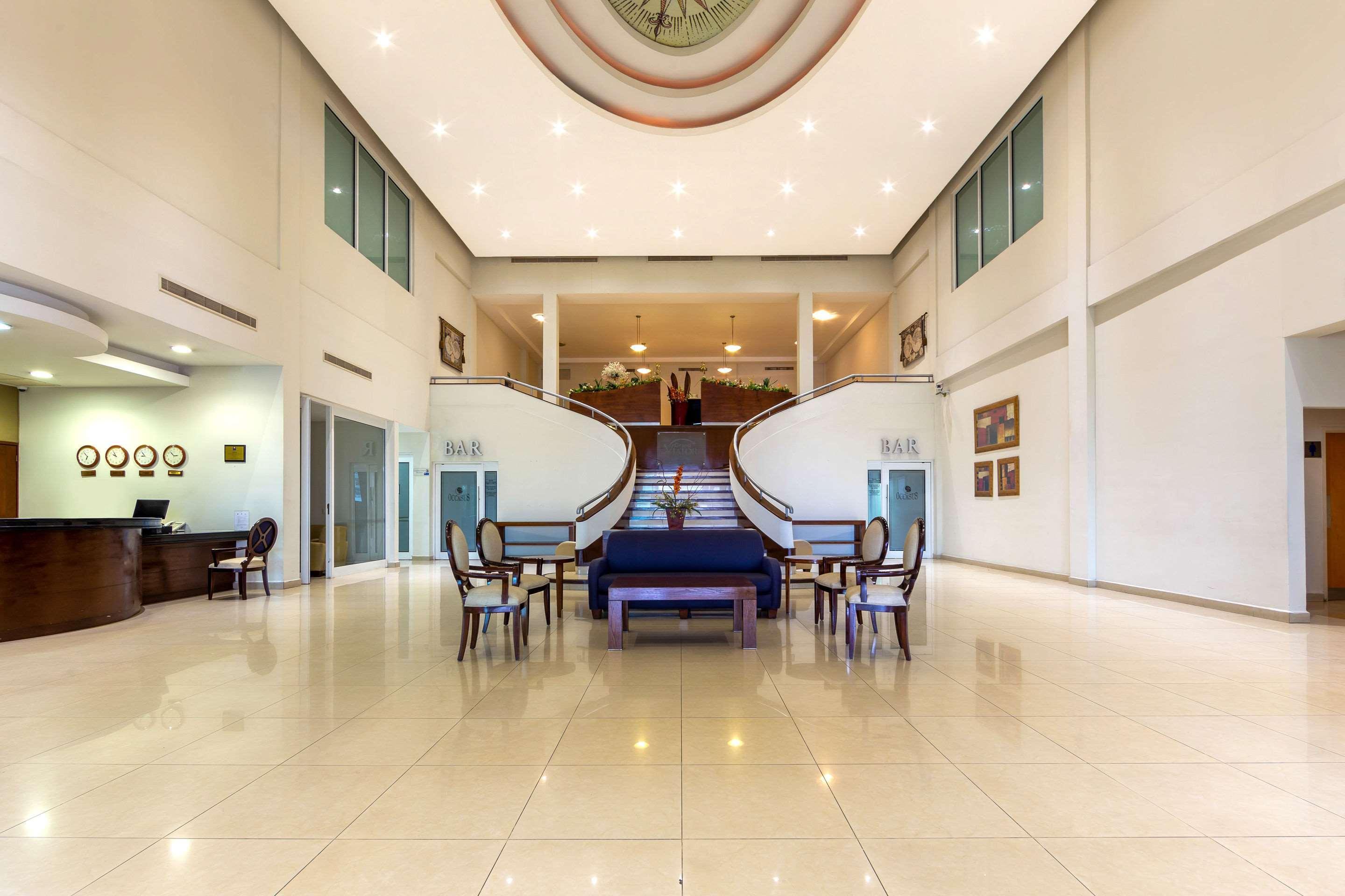Vista Lobby Comfort Inn Monterrey Norte