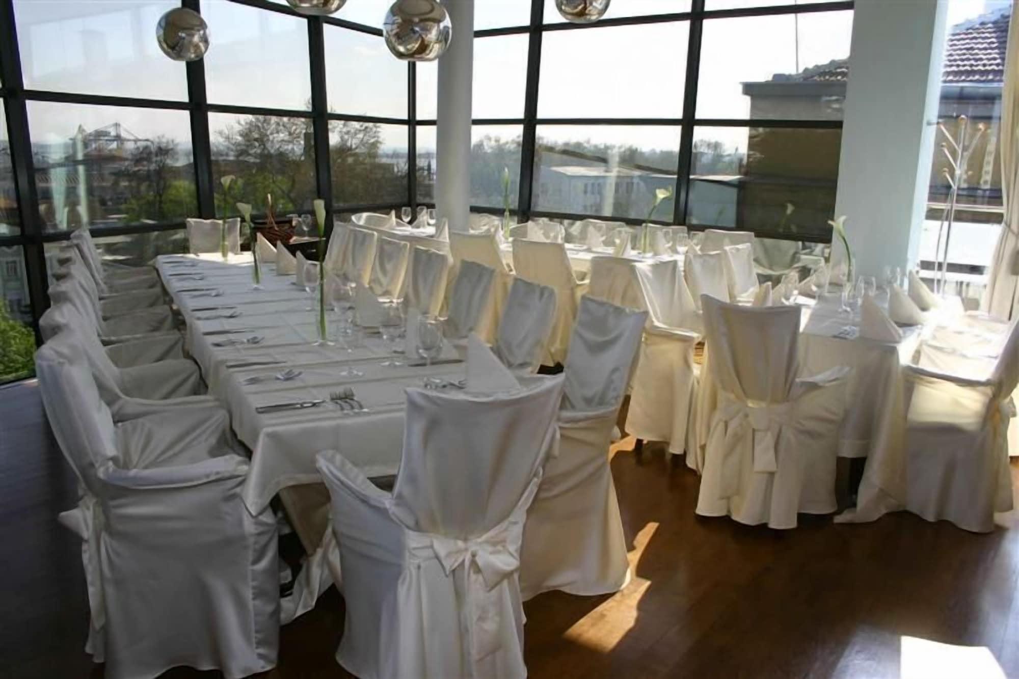 Salón de Baile Hotel Burgas
