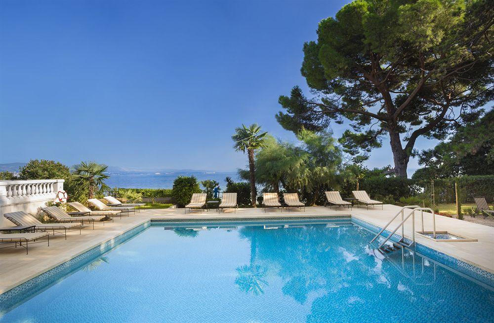 Hotel Kvarner by null