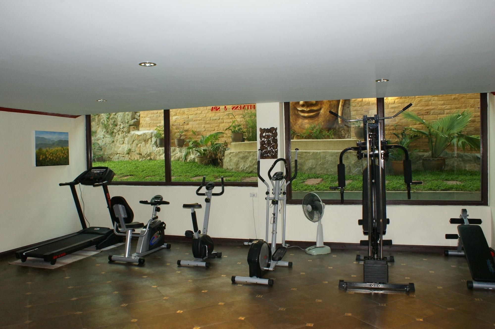 Gimnasio Prince Edouard Apartment & Resort