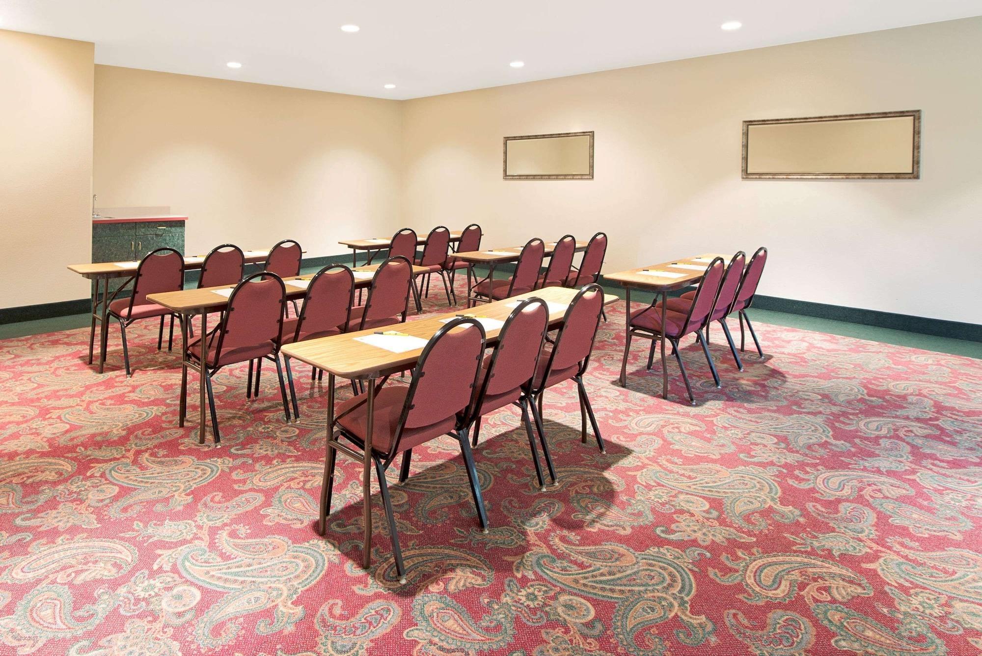 Sala de Reuniones Super 8 by Wyndham Bonne Terre