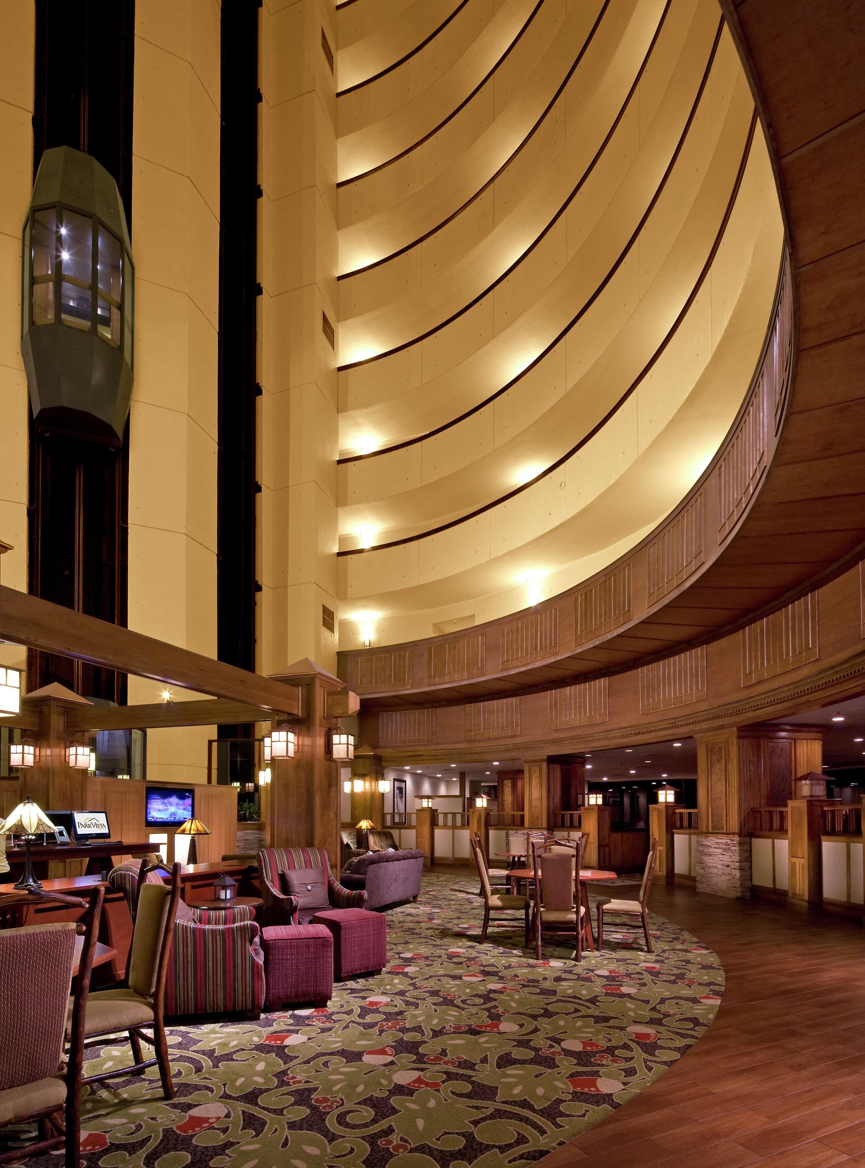 Vista Lobby The Park Vista - a DoubleTree by Hilton Hotel - Gatlinburg