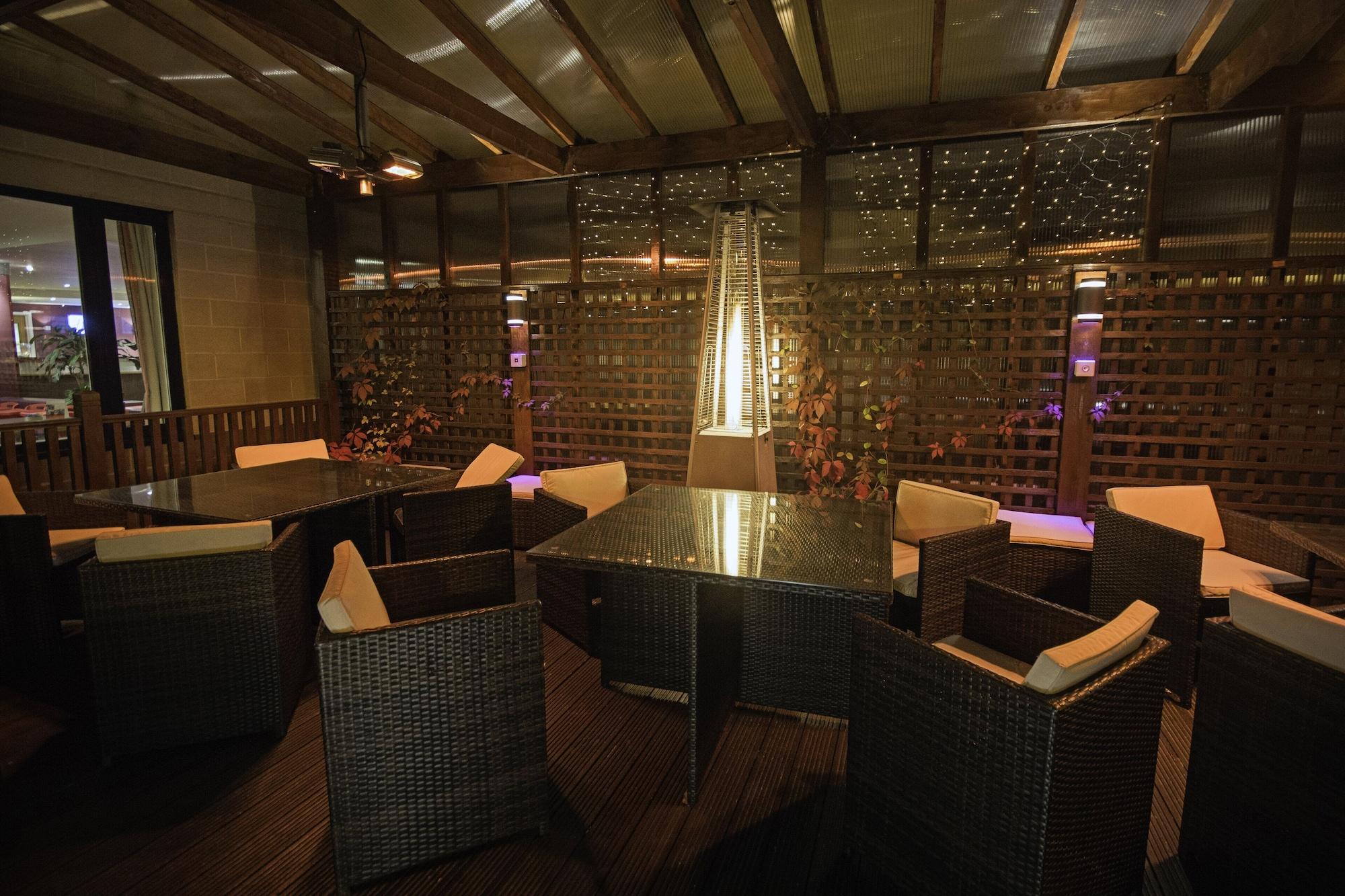 Comodidades del Alojamiento Holiday Inn Express Poole by IHG