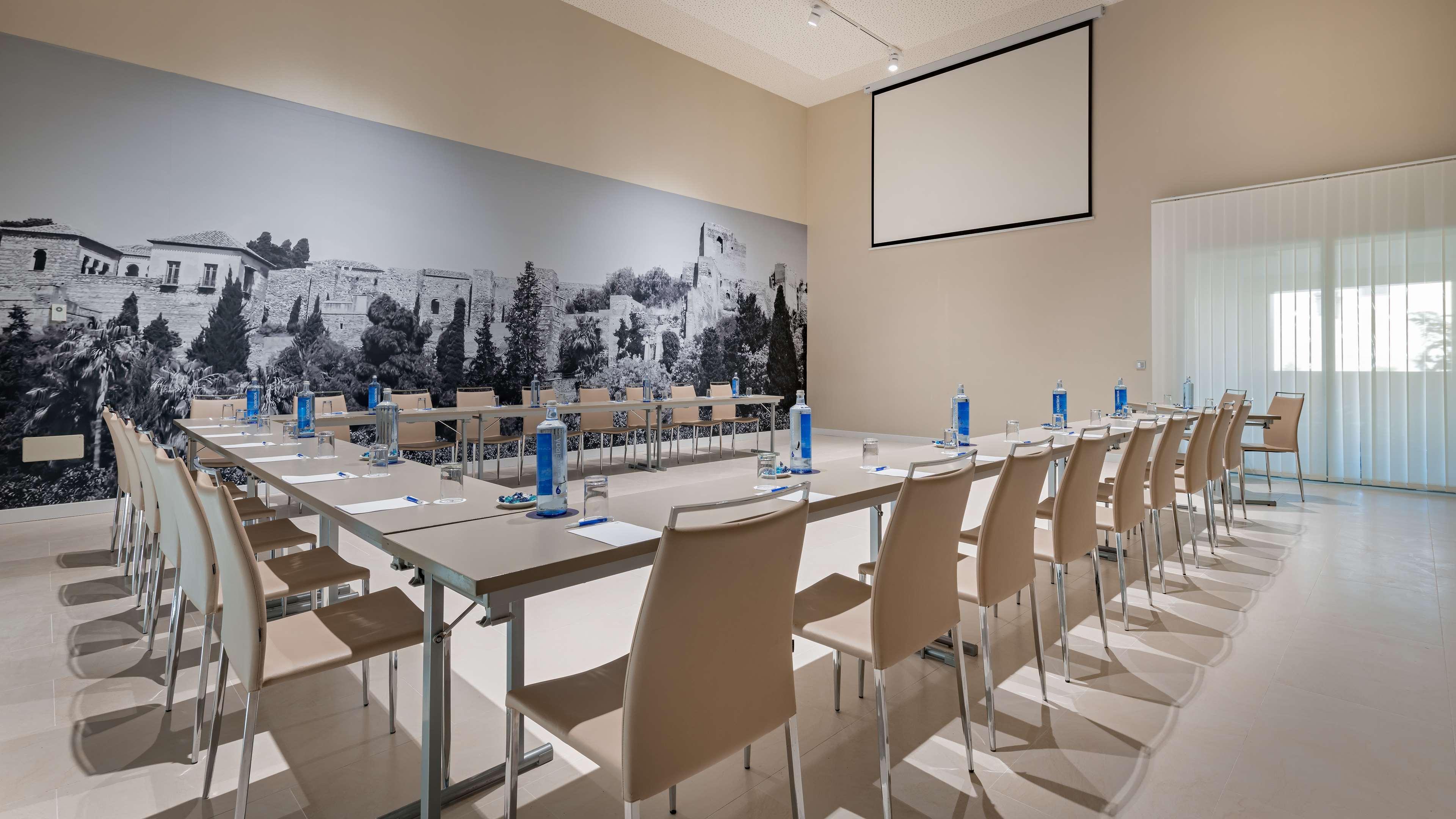 Sala de Reuniones NH Málaga Hotel