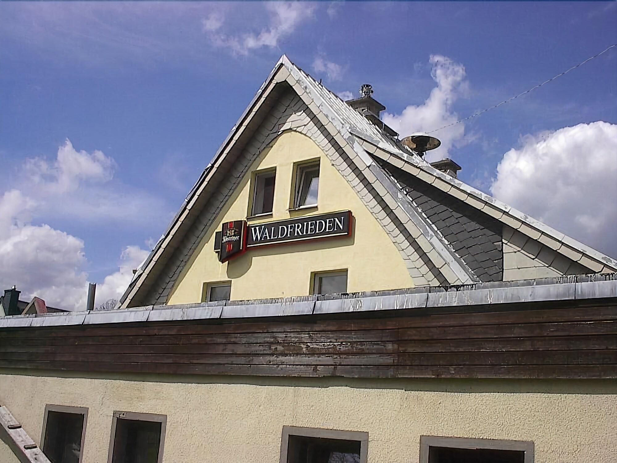 Varios Pension & Gaststätte Zum Waldfrieden