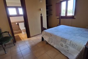 Alquiler Vacacional - Beautiful Holiday Villa with Pool near Banyoles & Girona. 9 Bedrooms.