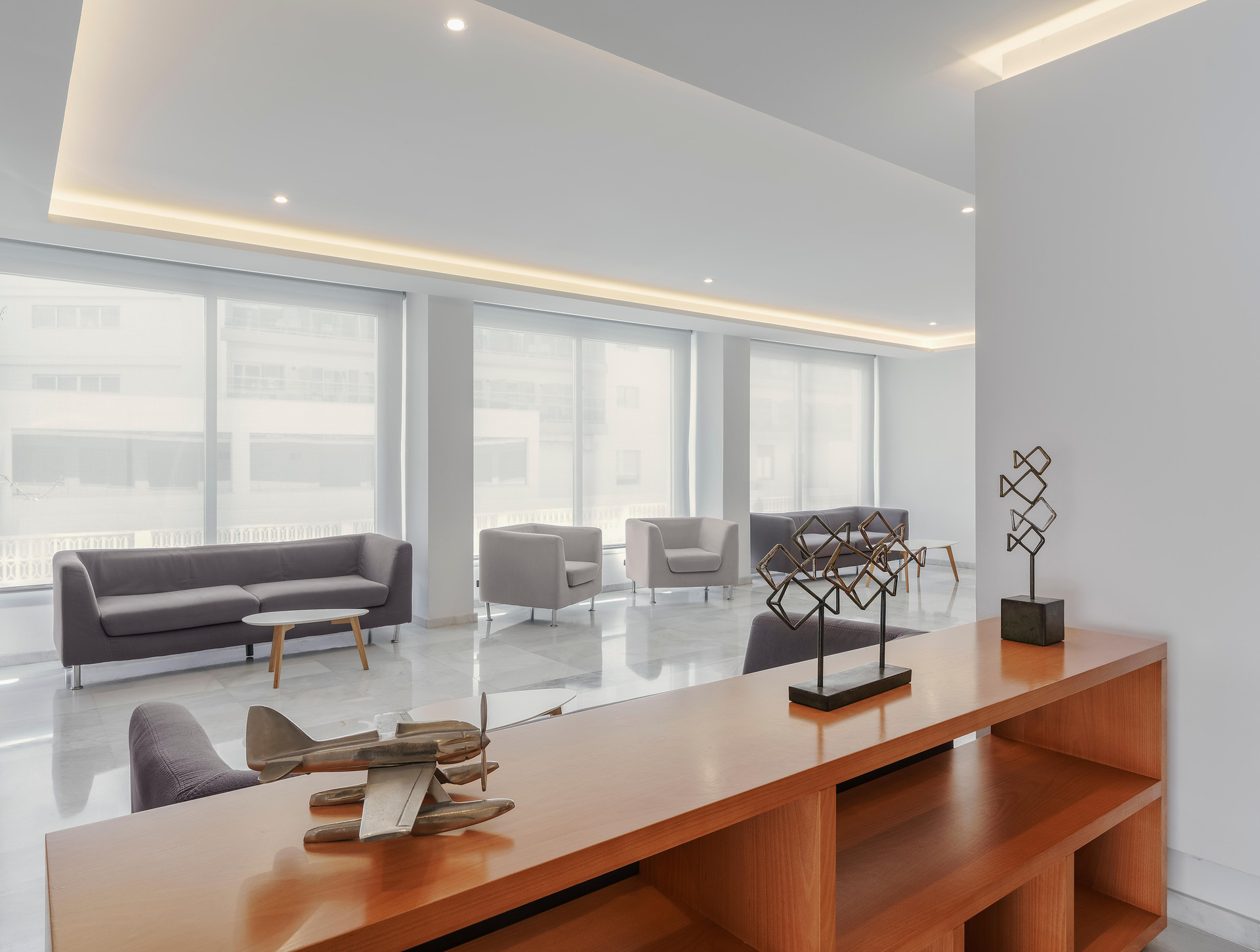 Vista Lobby Alua Leo Hotel