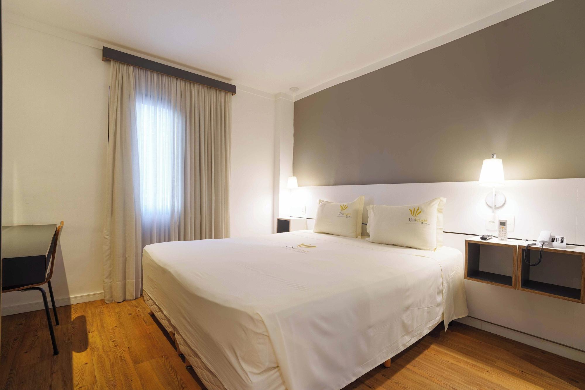 Varios Uniclass Hotel Pinheiros