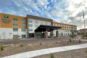 Alojamiento - Holiday Inn Express & Suites Phoenix - Airport North by IHG