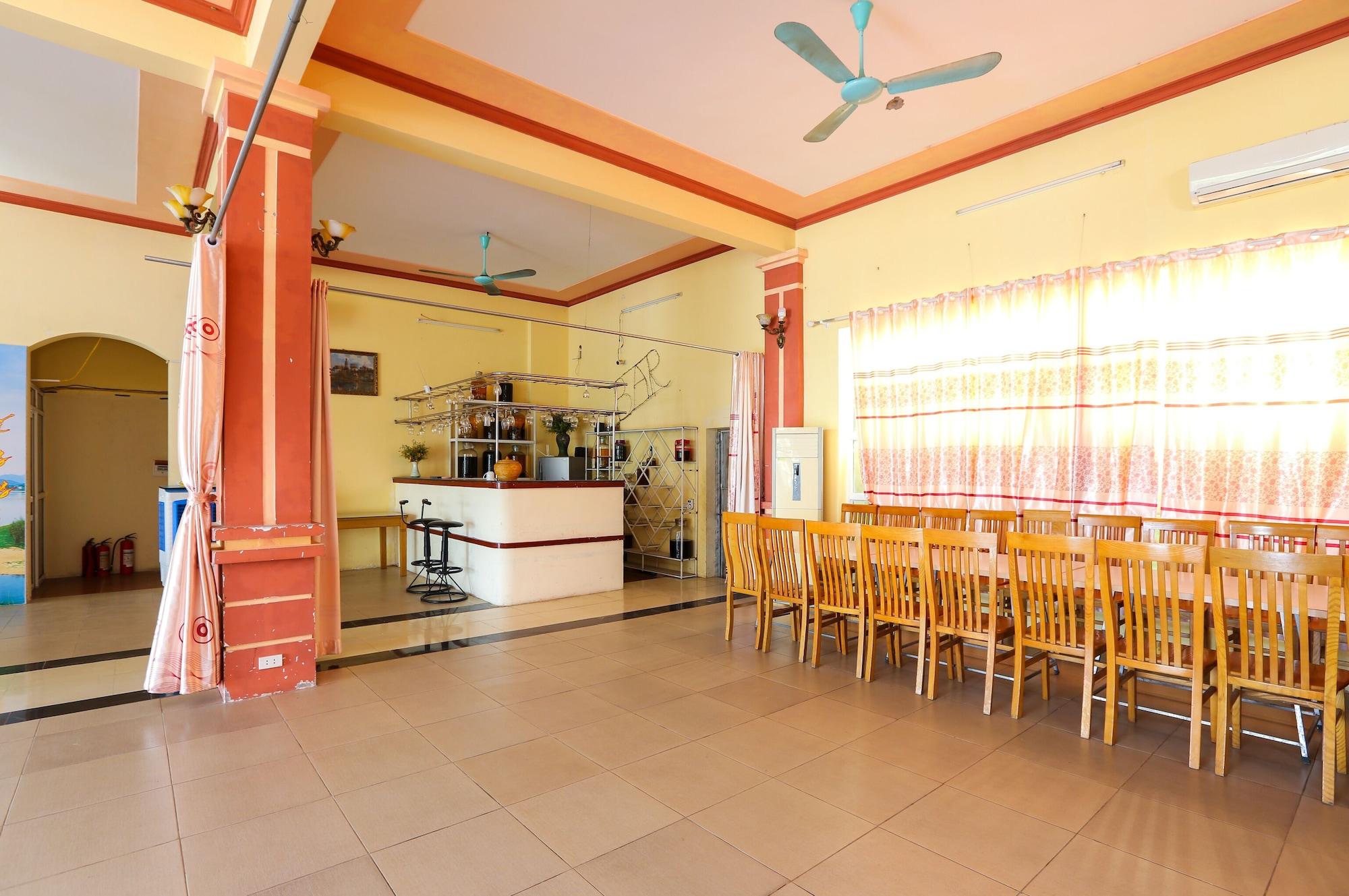 Restaurant Honey Hotel