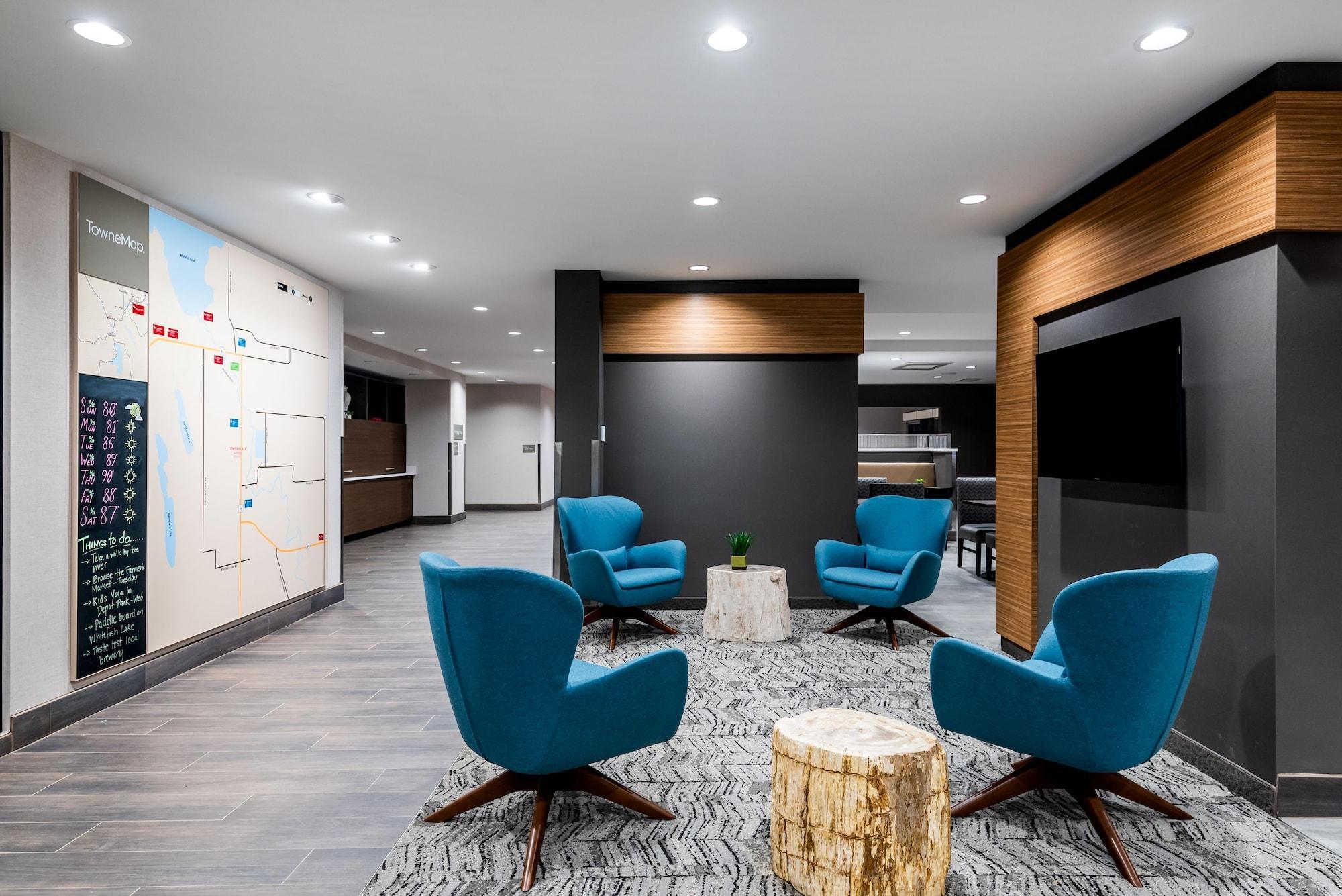 Vista Lobby TownePlace Suites by Marriott Whitefish Kalispell