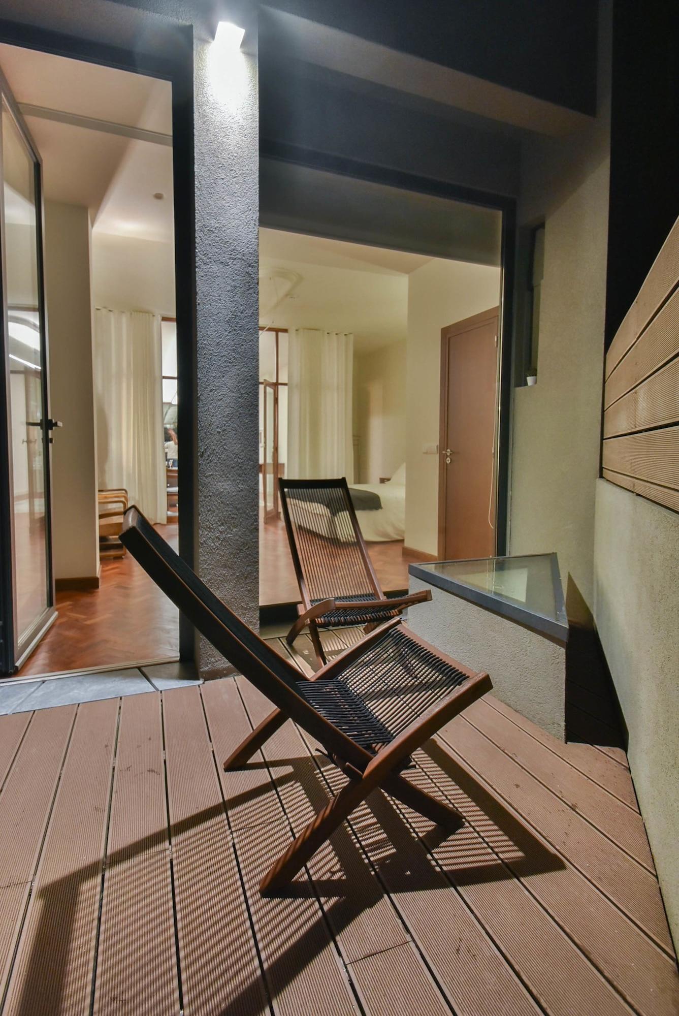 Equipamiento de Habitación República 157