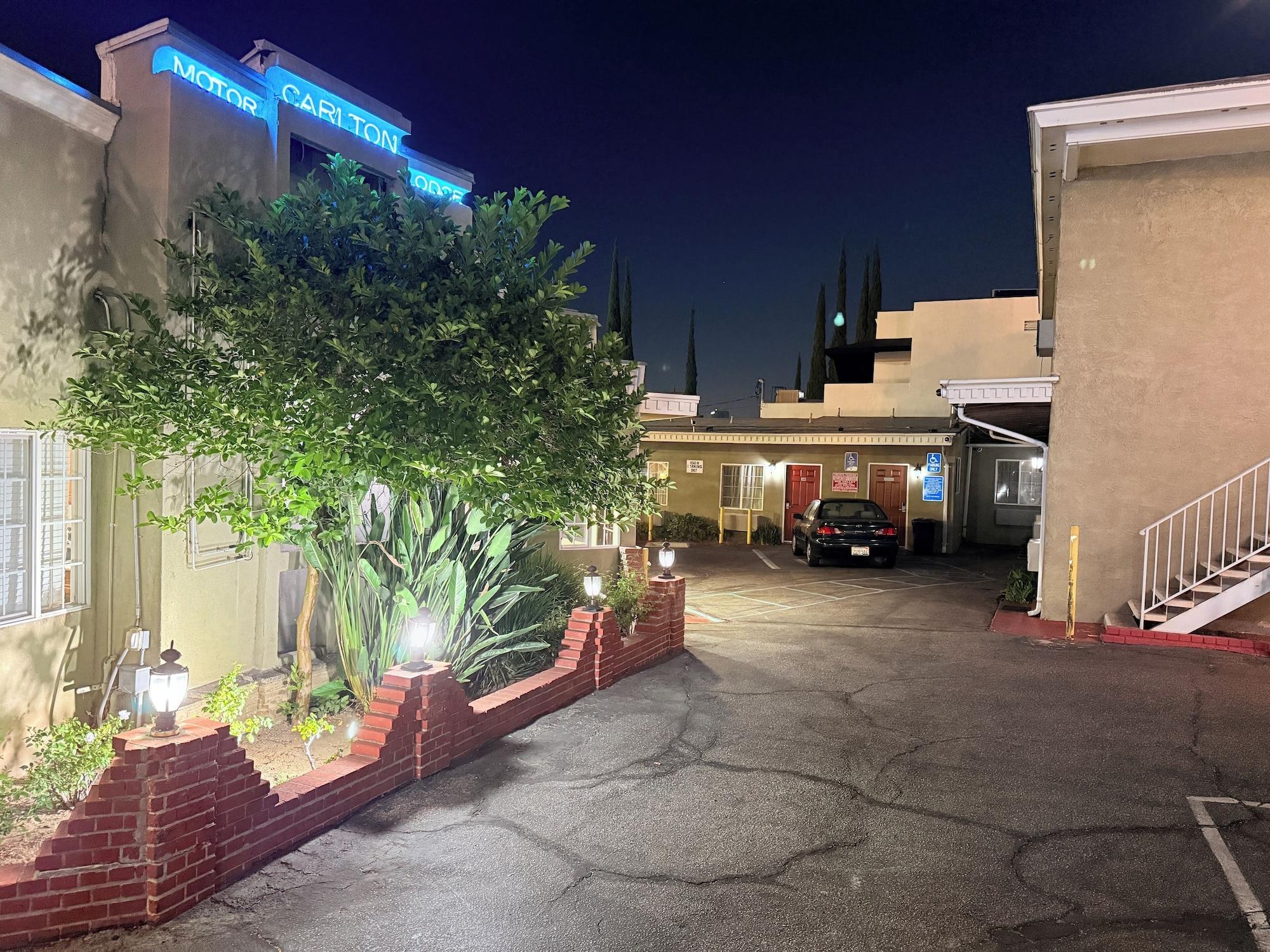 Vista Exterior Carlton Motor lodge