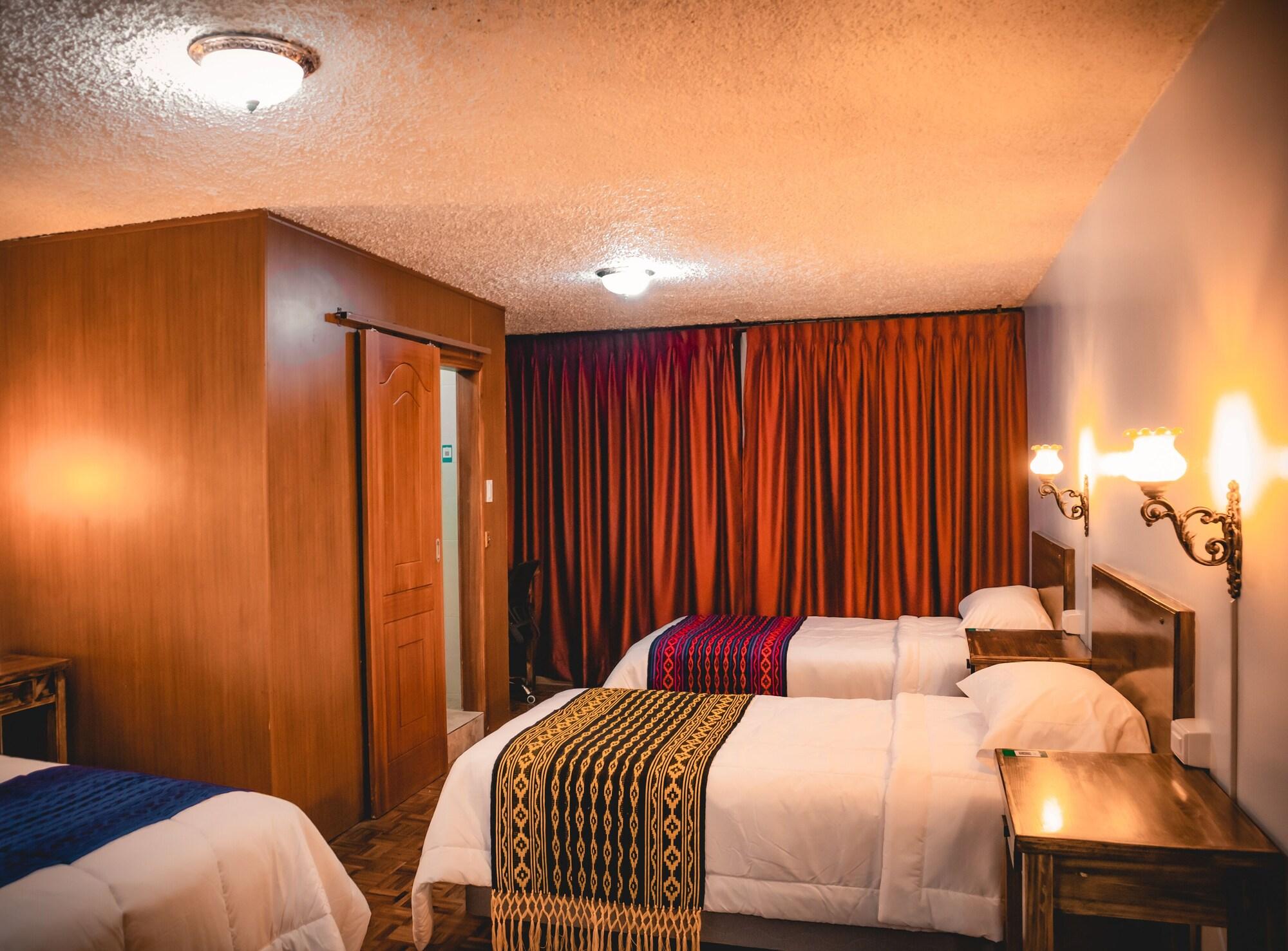 Varios HOTEL EL MORLACO