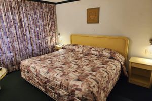 Alojamiento - Plaza Mayor Hotel