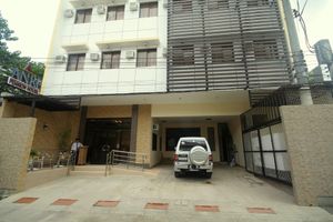 Alojamiento - Anri Pension House