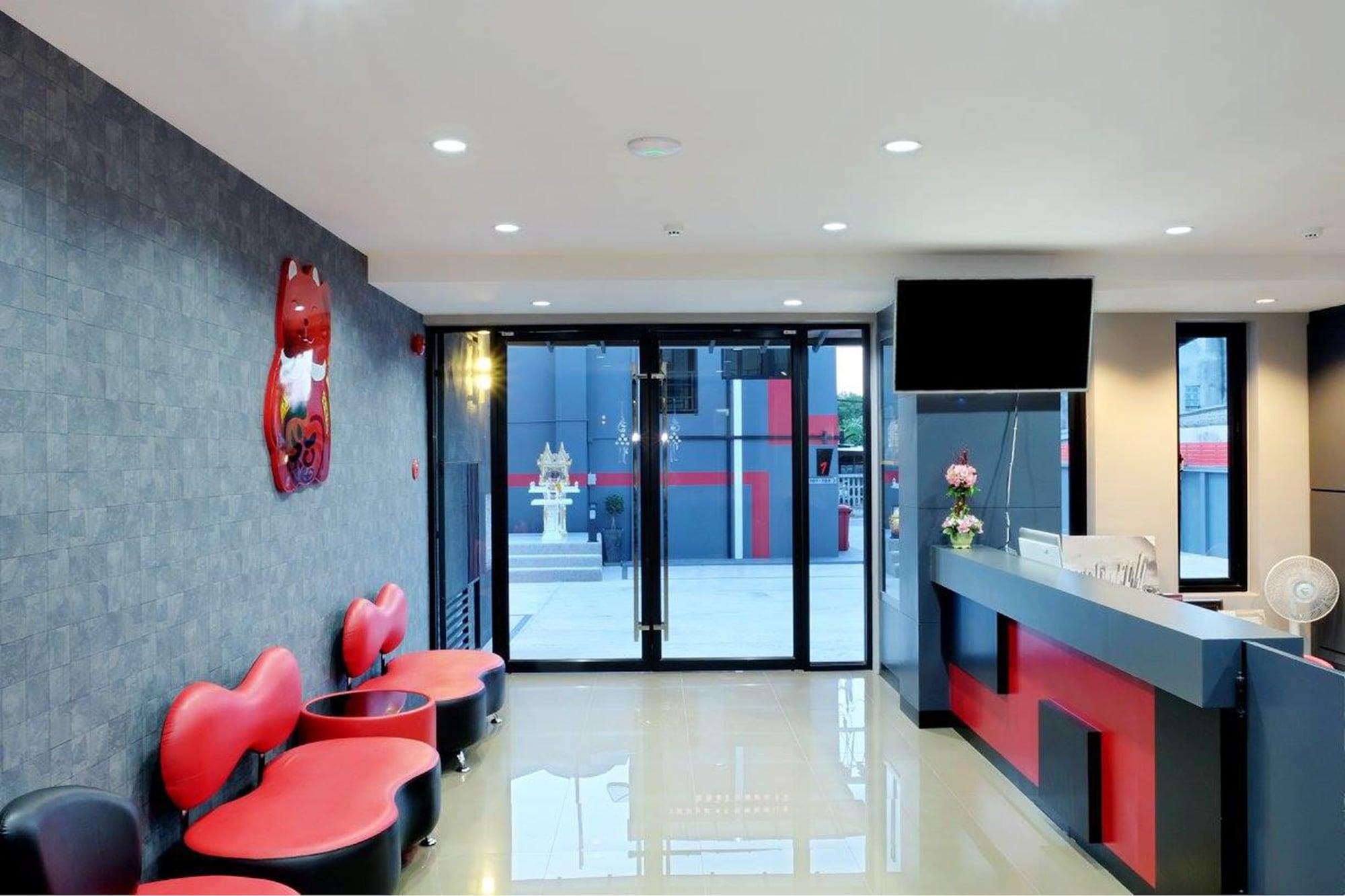 Vista Lobby Avenue Residence