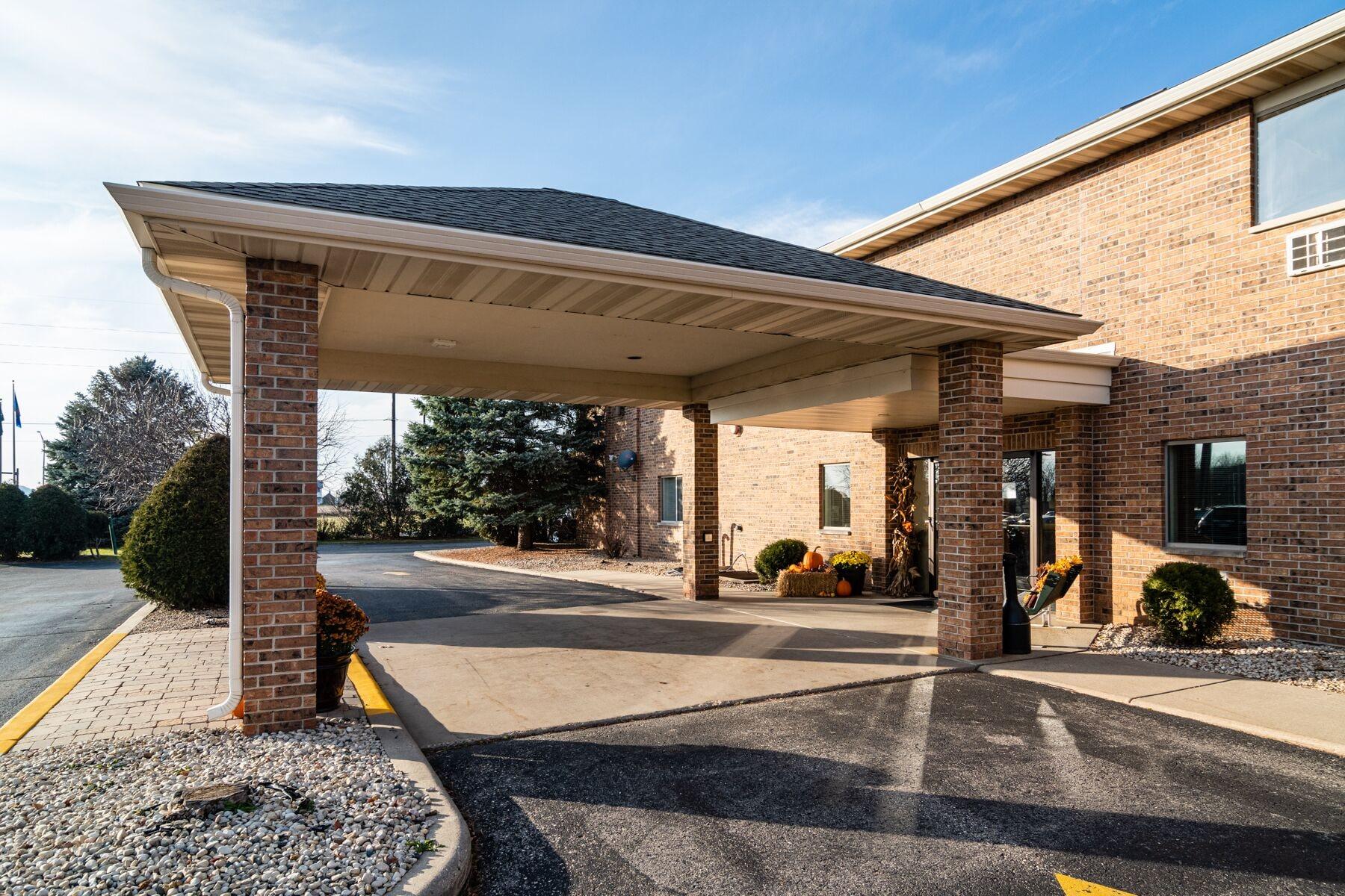 Vista Exterior Cedarberry Inn