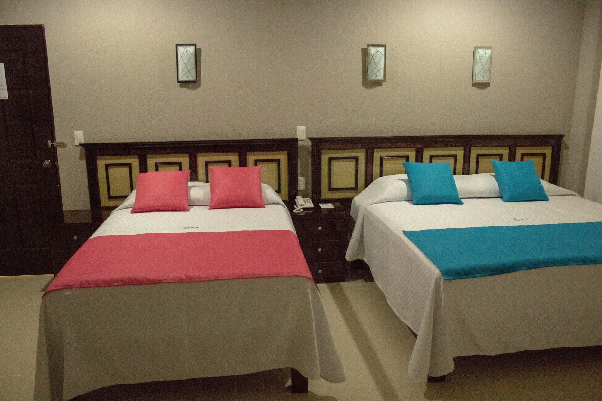 Equipamiento de Habitación Hotel De La Peña Inn