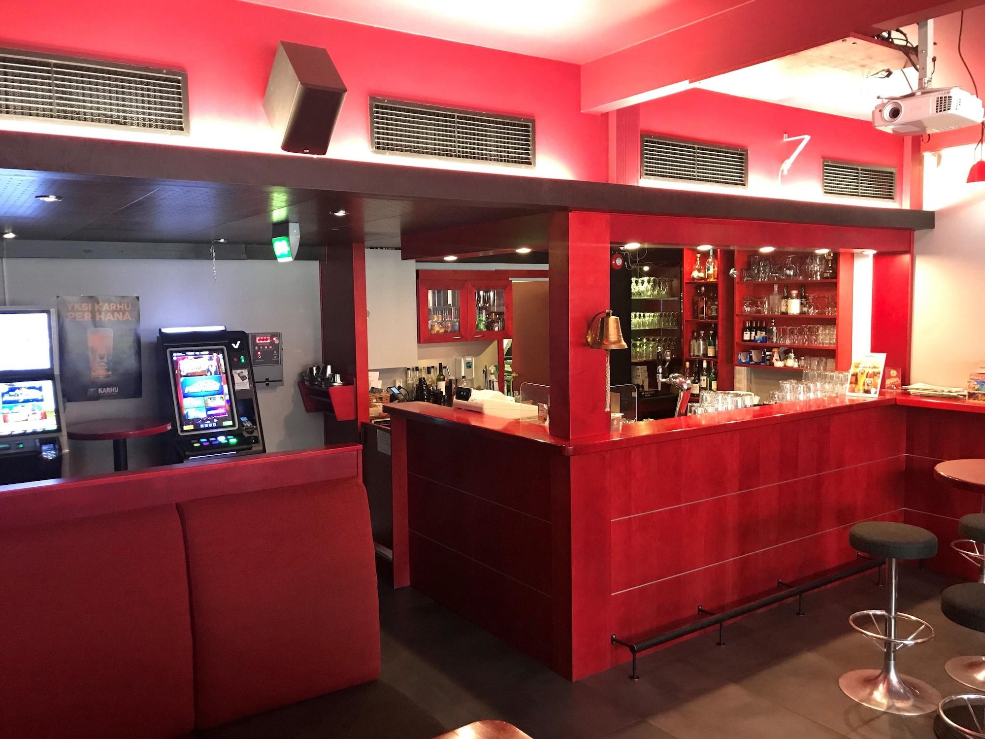 Bar/Salón Hotelli Kiteenhovi