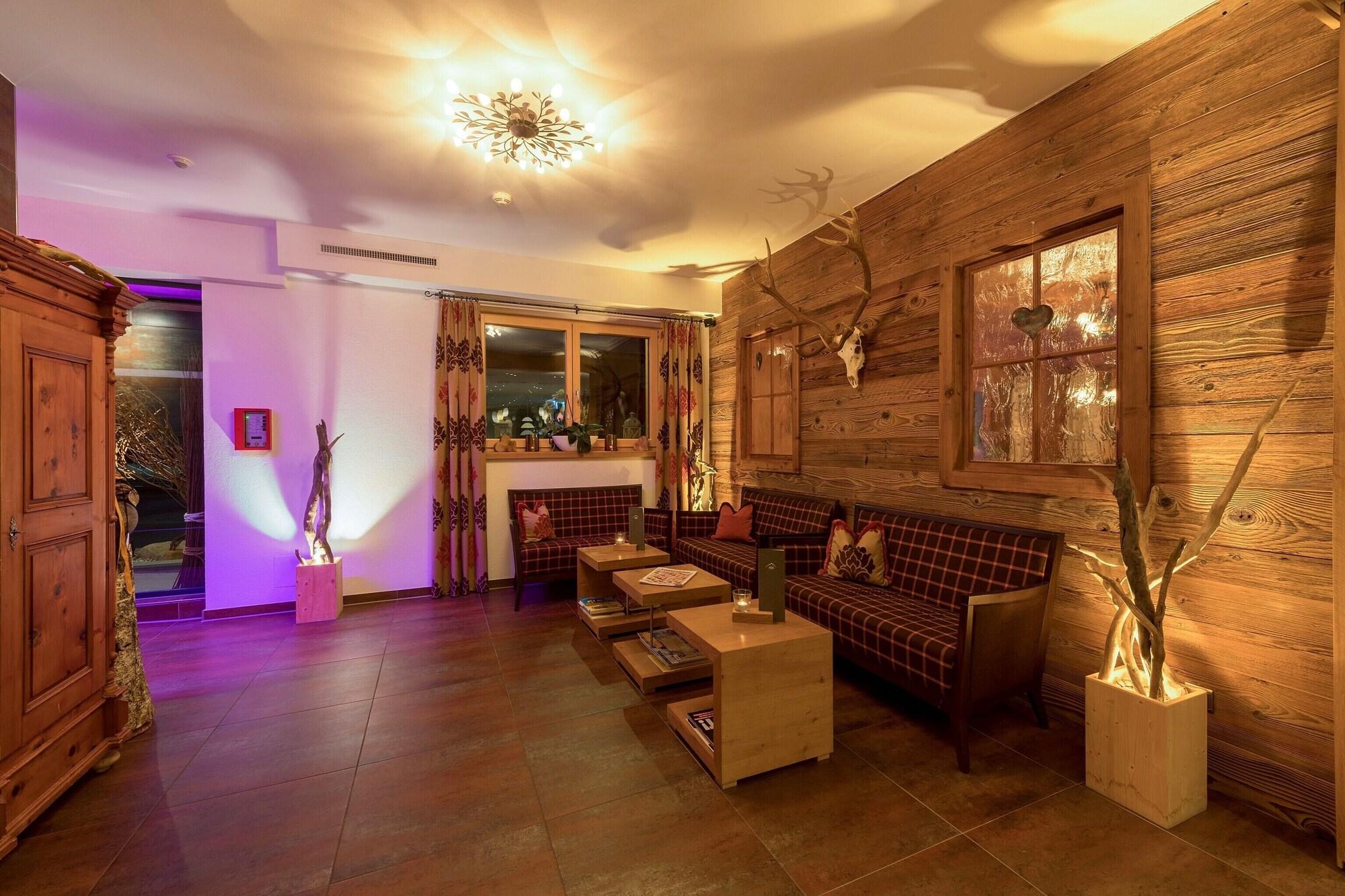 Vista Lobby Alpinhotel Monte