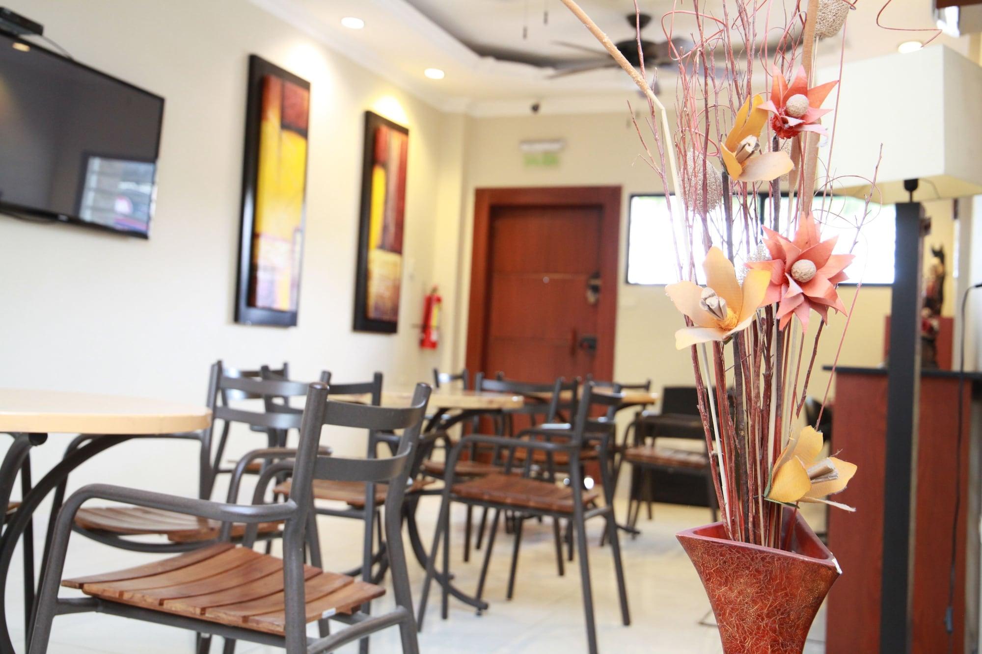 Restaurant Hotel Apart Suites