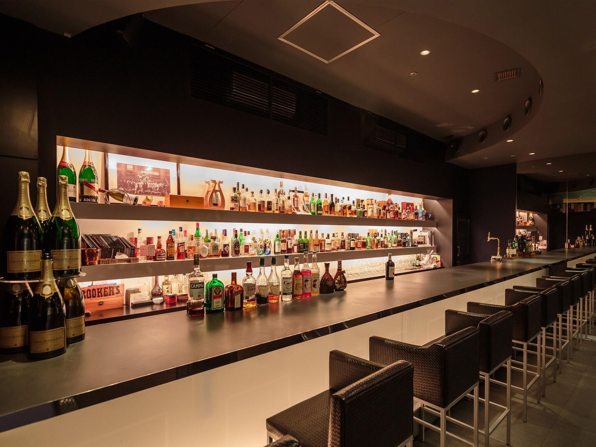 Bar/Salón Hotel Mystays Premier Dojima