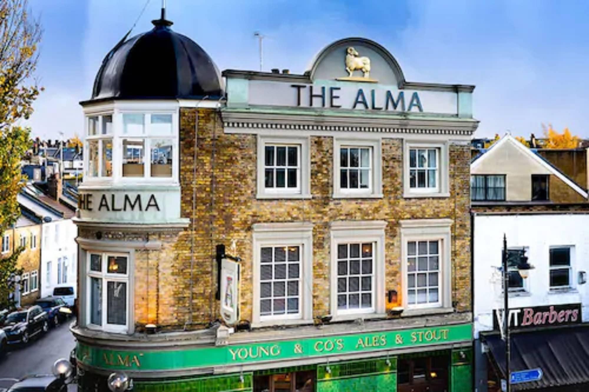 Varios The Alma Hotel