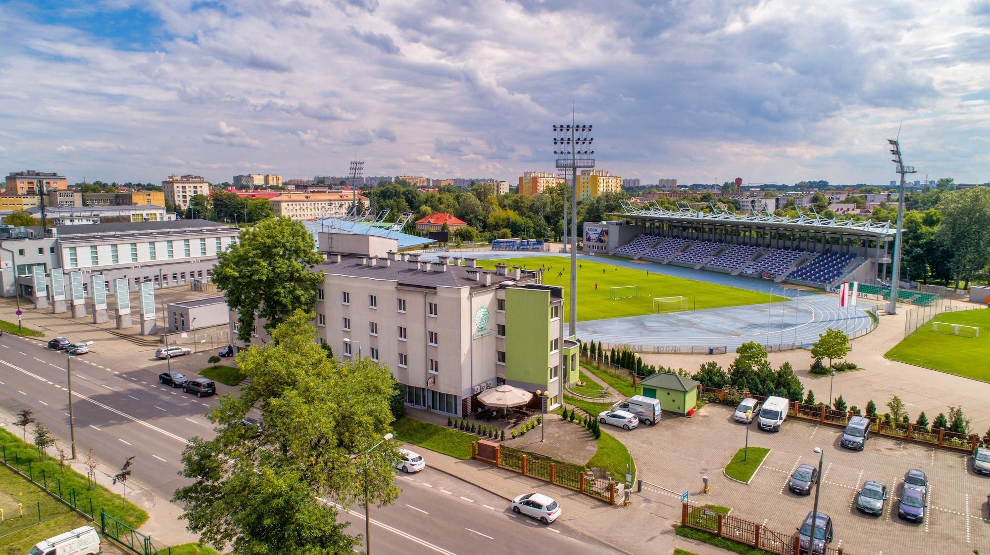 Vista Exterior Hotel Gromada Radom Centrum