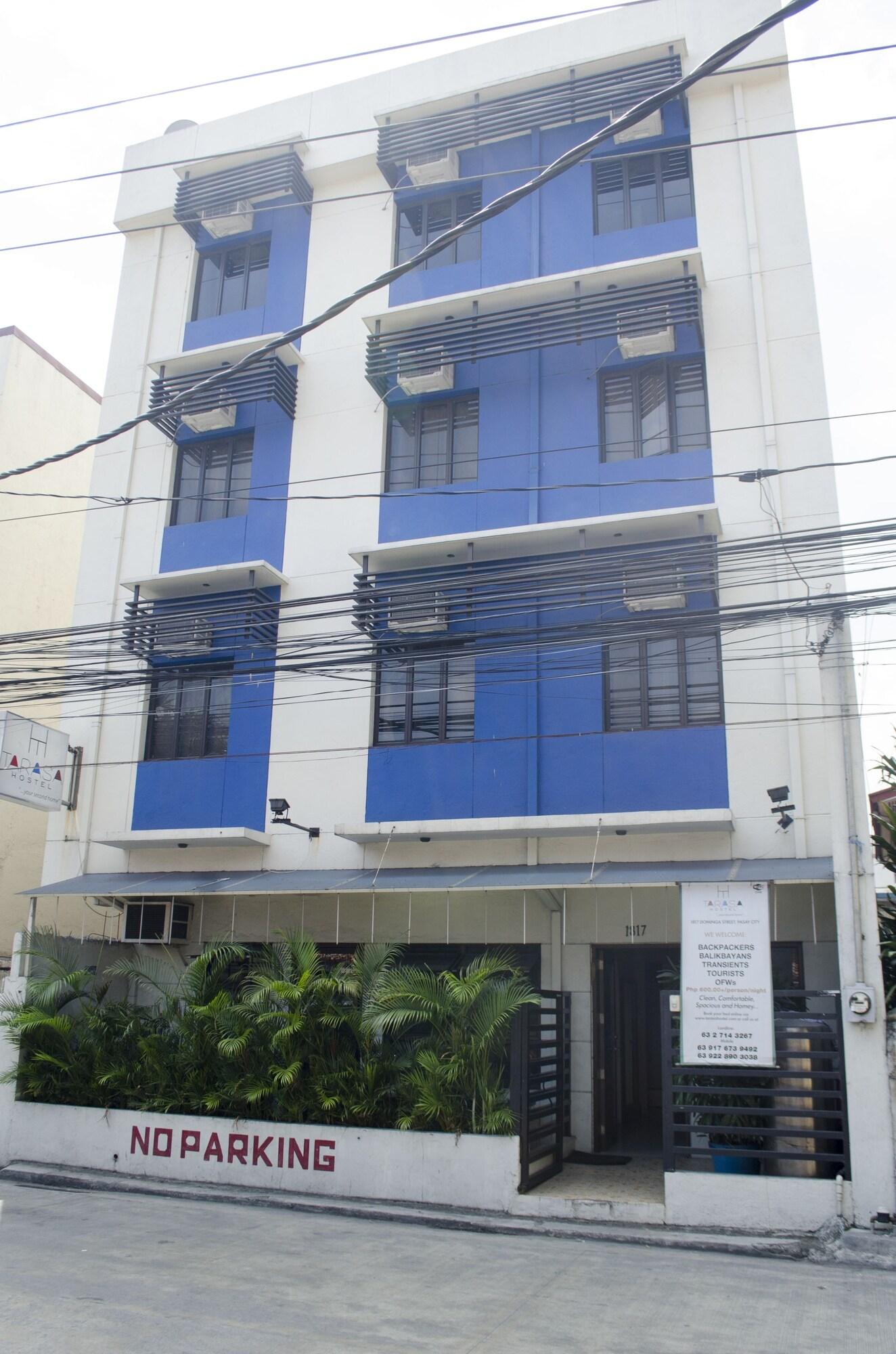 Varios Tarasa Hostel