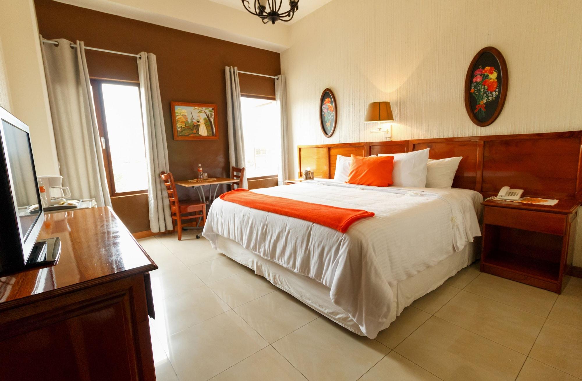 Variados (as) Hotel Anna Inn