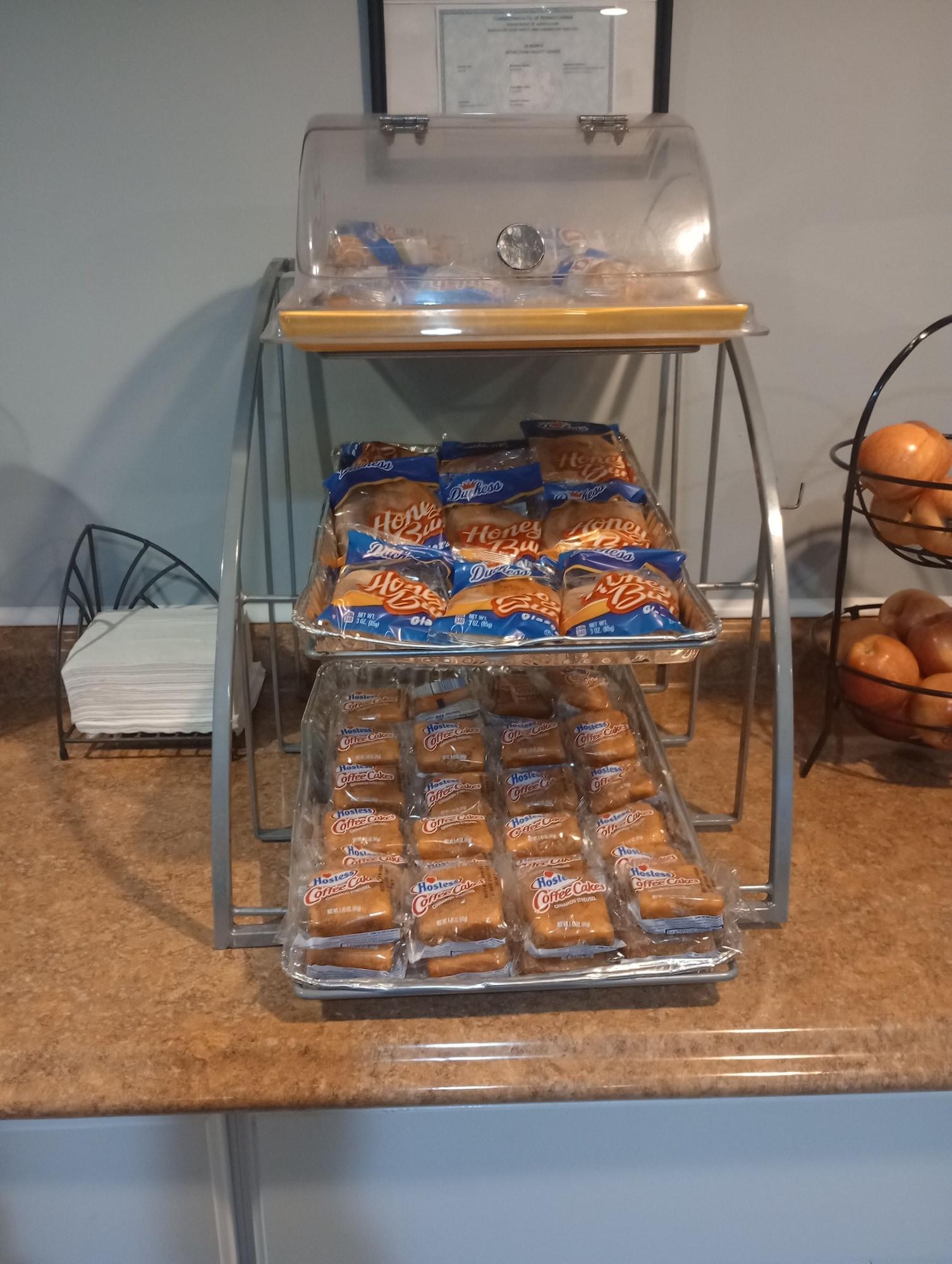 Restaurant Days Inn by Wyndham Scranton PA