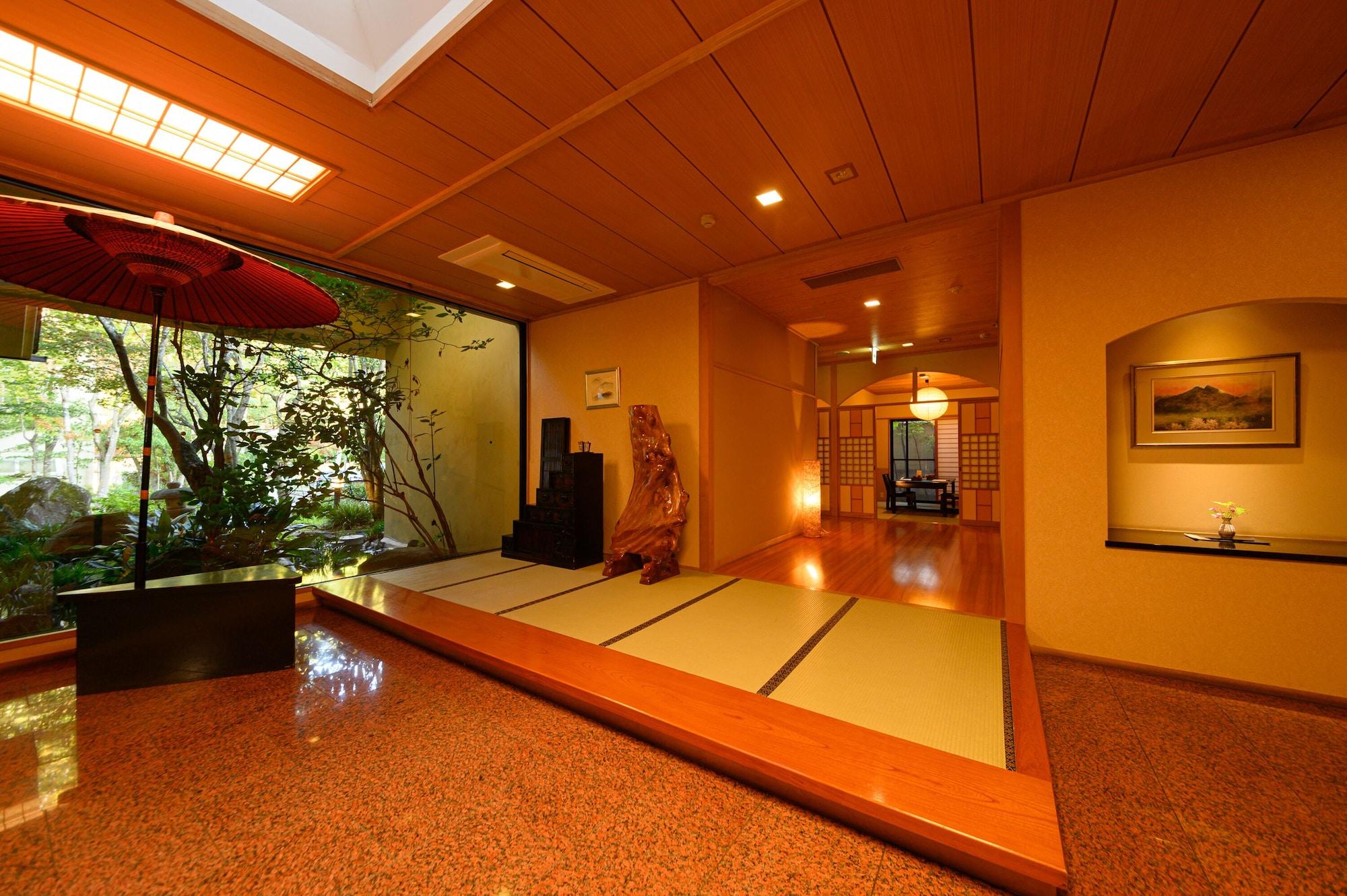 Vista Lobby Yufuin Onsen Ryokan Mebaeso