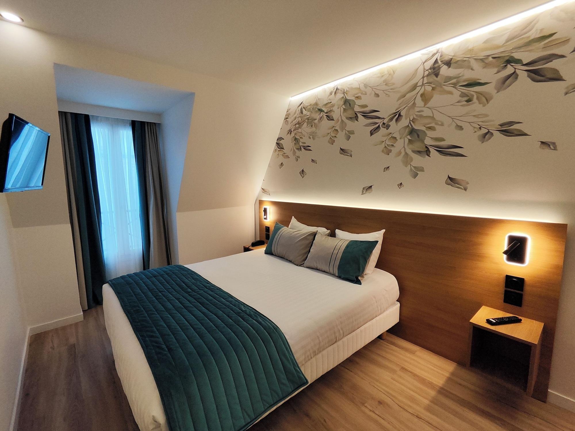 Varios le 55 Montparnasse Hôtel