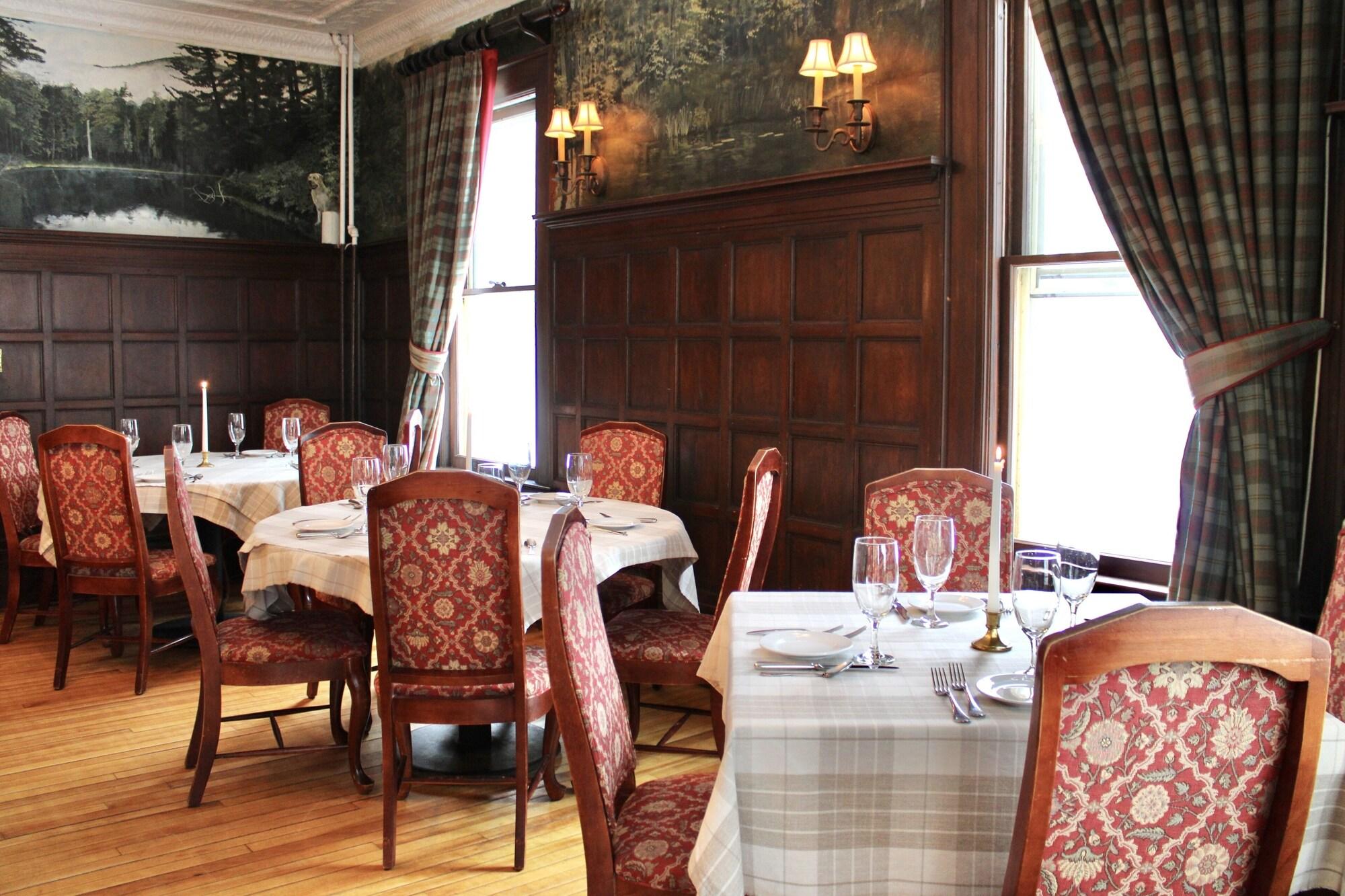 Restaurant The Interlaken Inn
