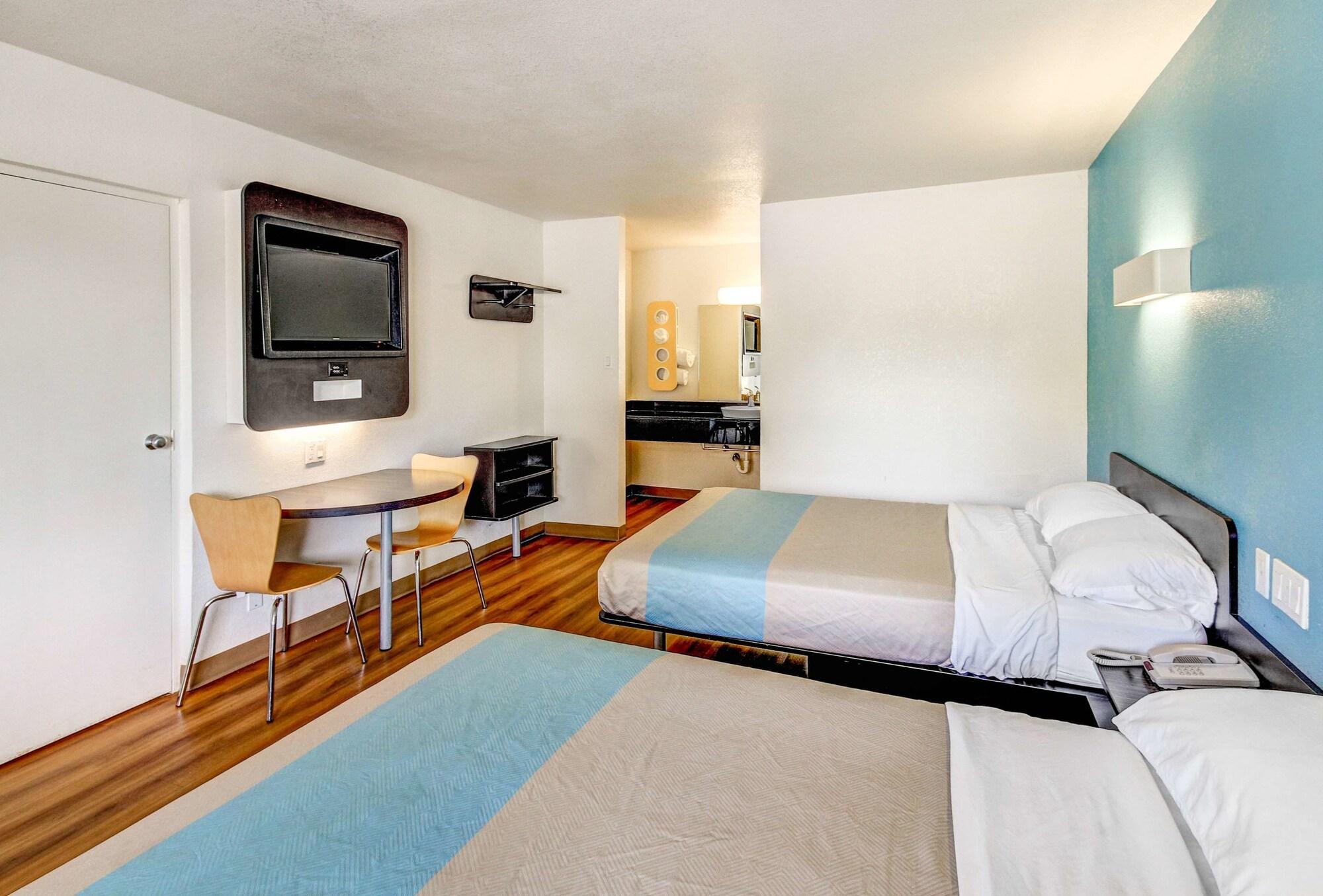 Set de Habitación Motel 6 Waco, TX - Lacy Lakeview