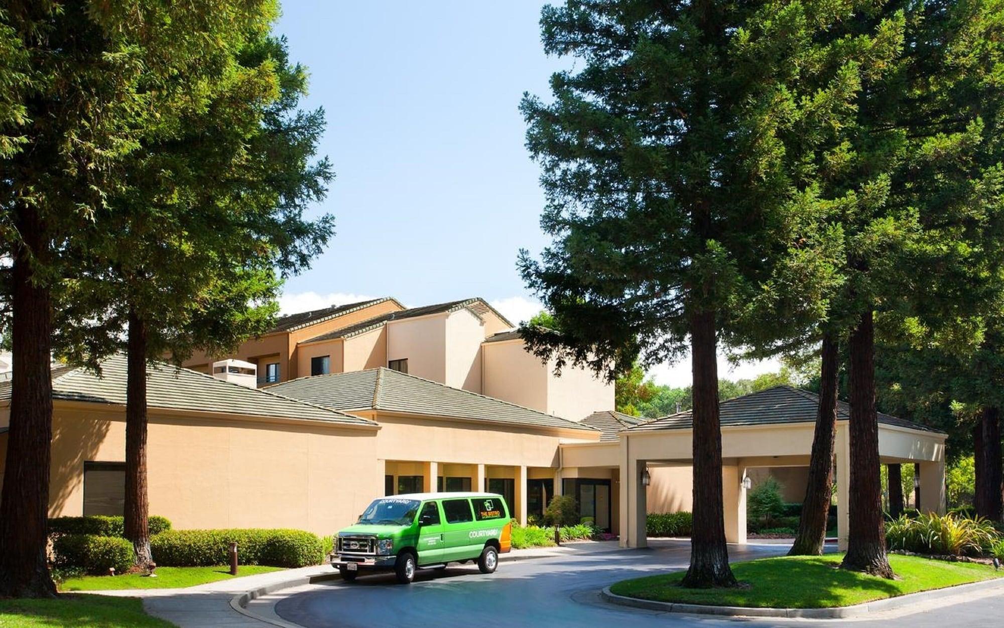 Vista Exterior Courtyard by Marriott Sacramento Airport Natomas