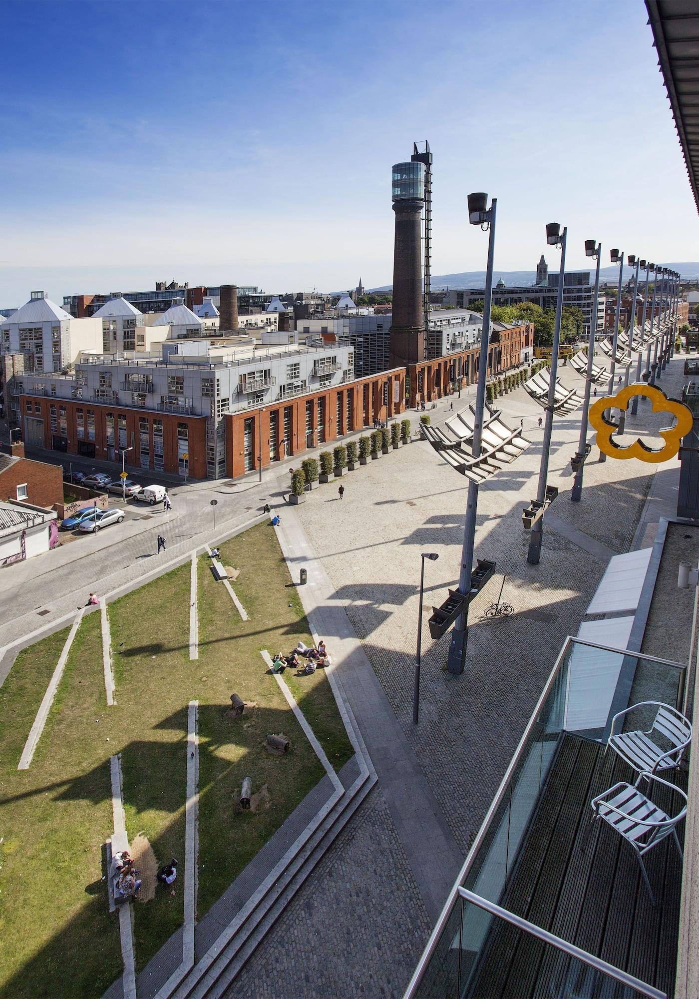 Vista Exterior Maldron Hotel Smithfield Dublin City