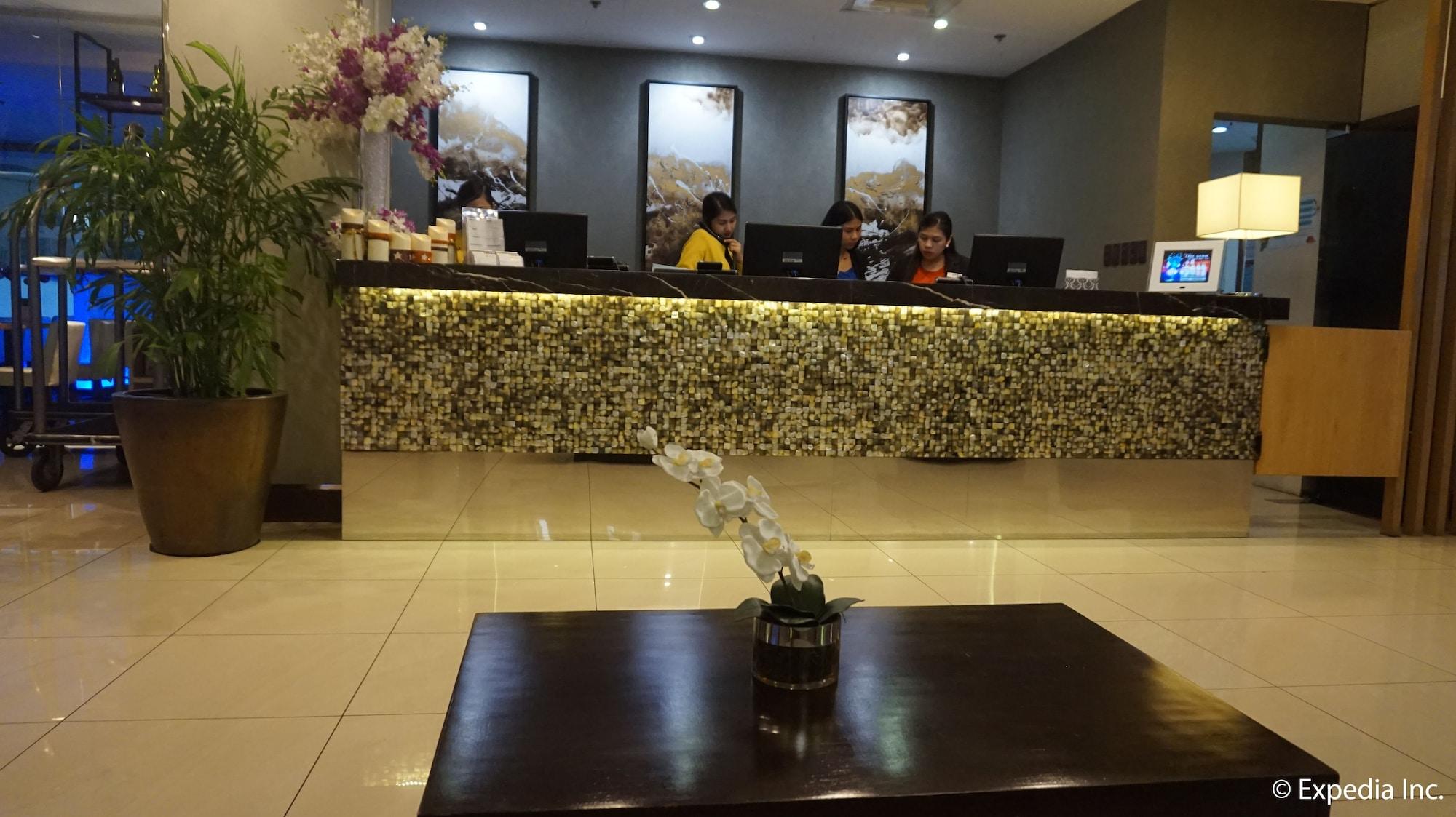 Vista Lobby Ace Hotel & Suites