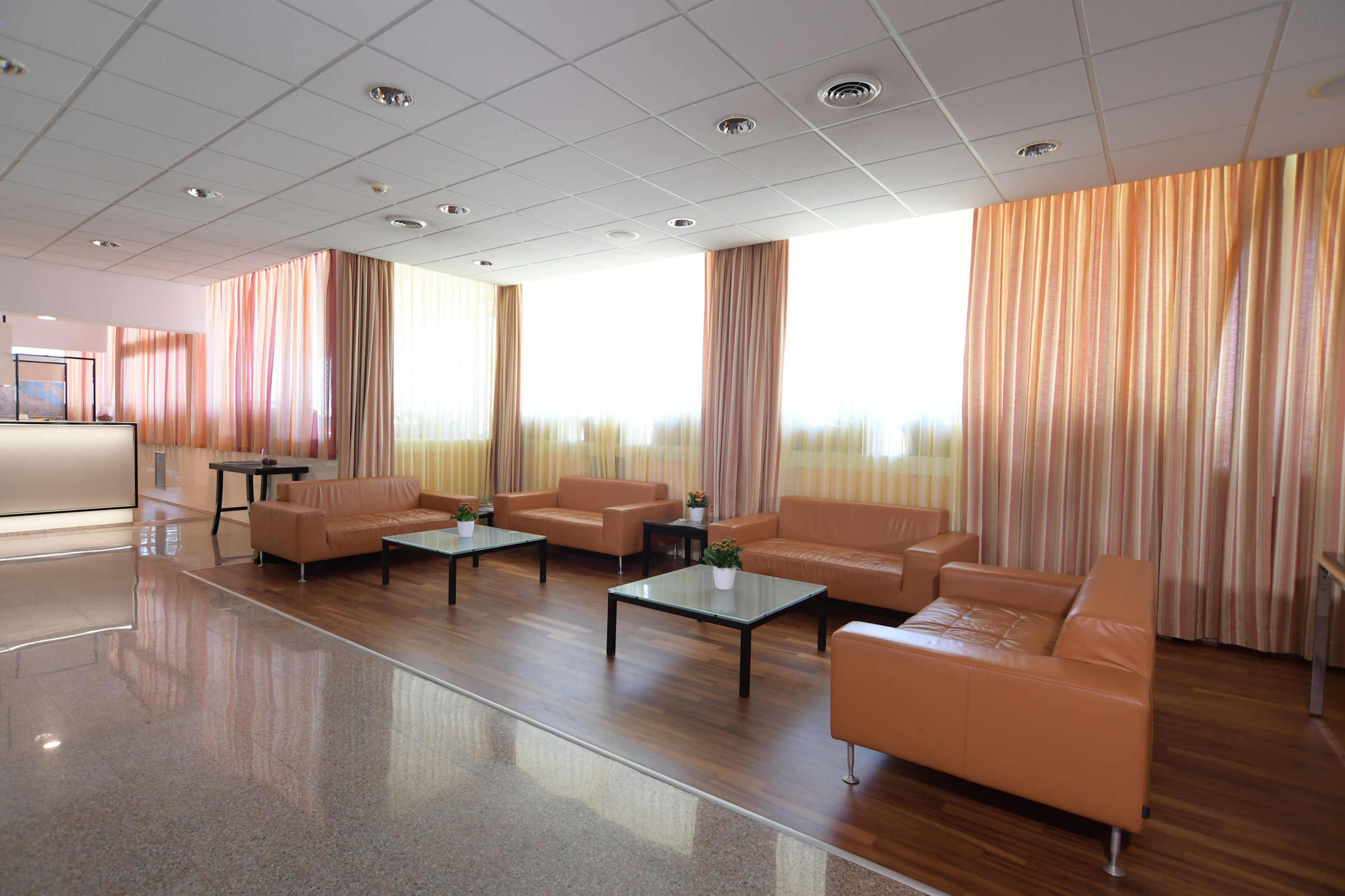 Bar/Salón Barion Hotel And Congressi