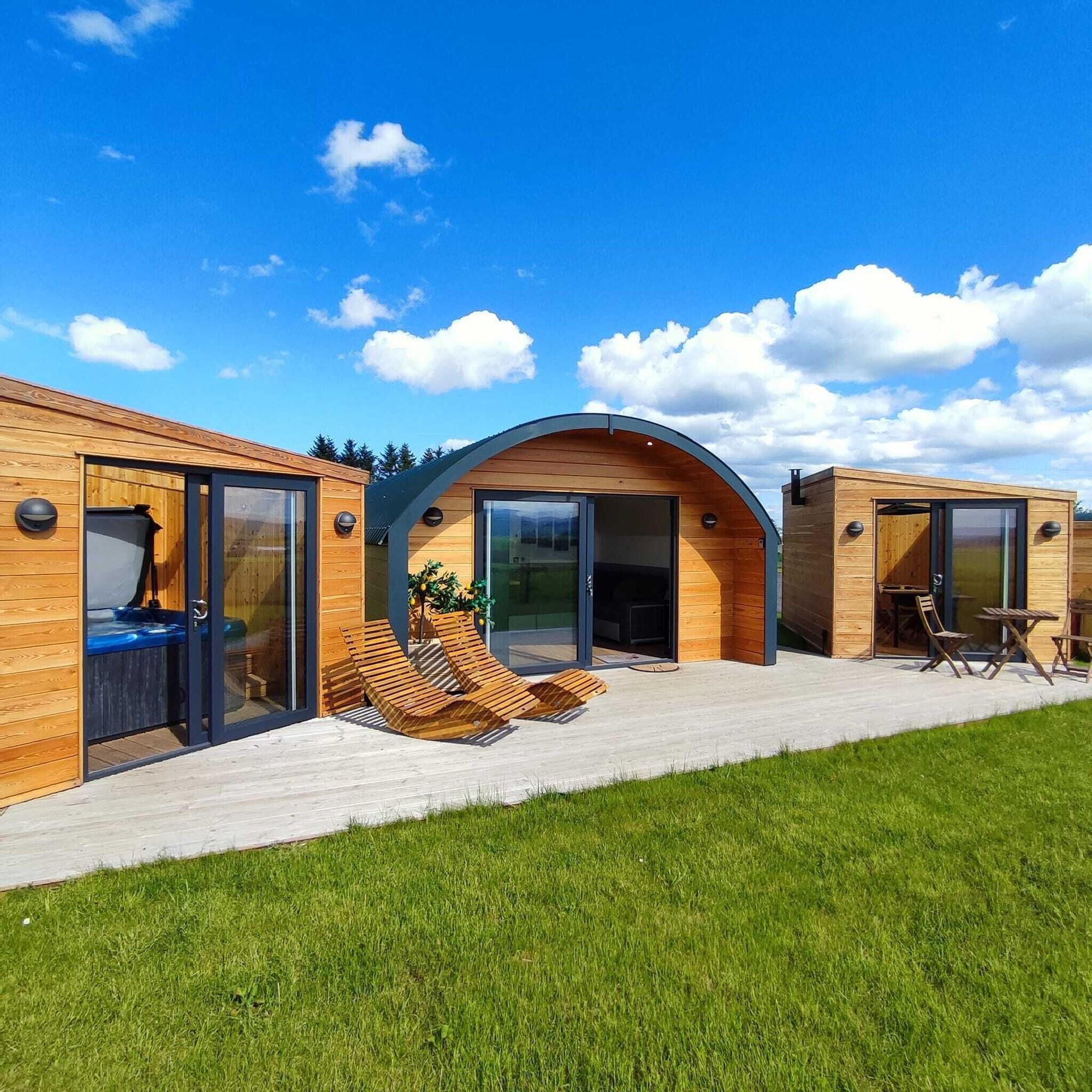 Varios Hillhead Hideaways