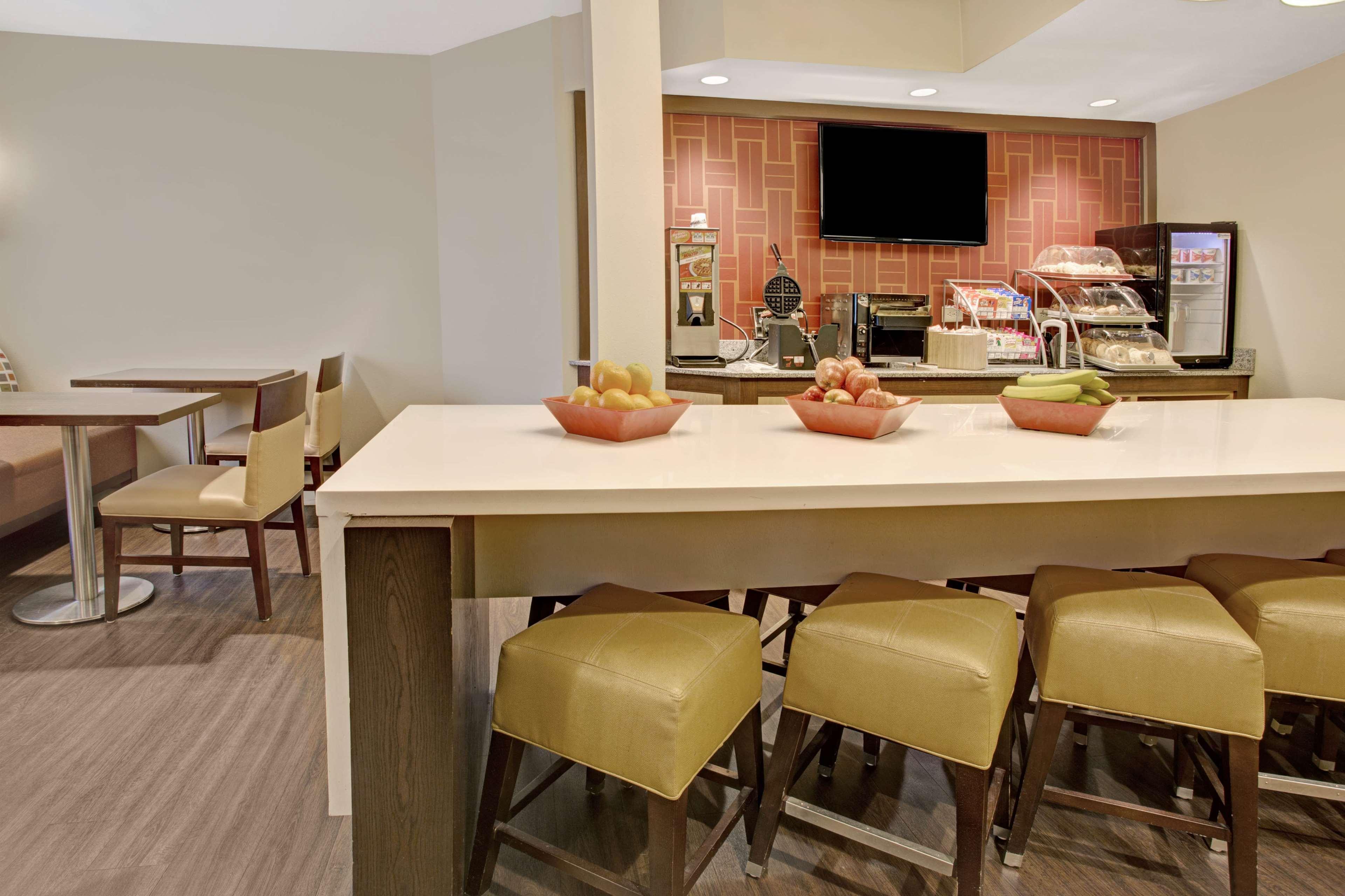 Restaurant MainStay Suites Denver Tech Center