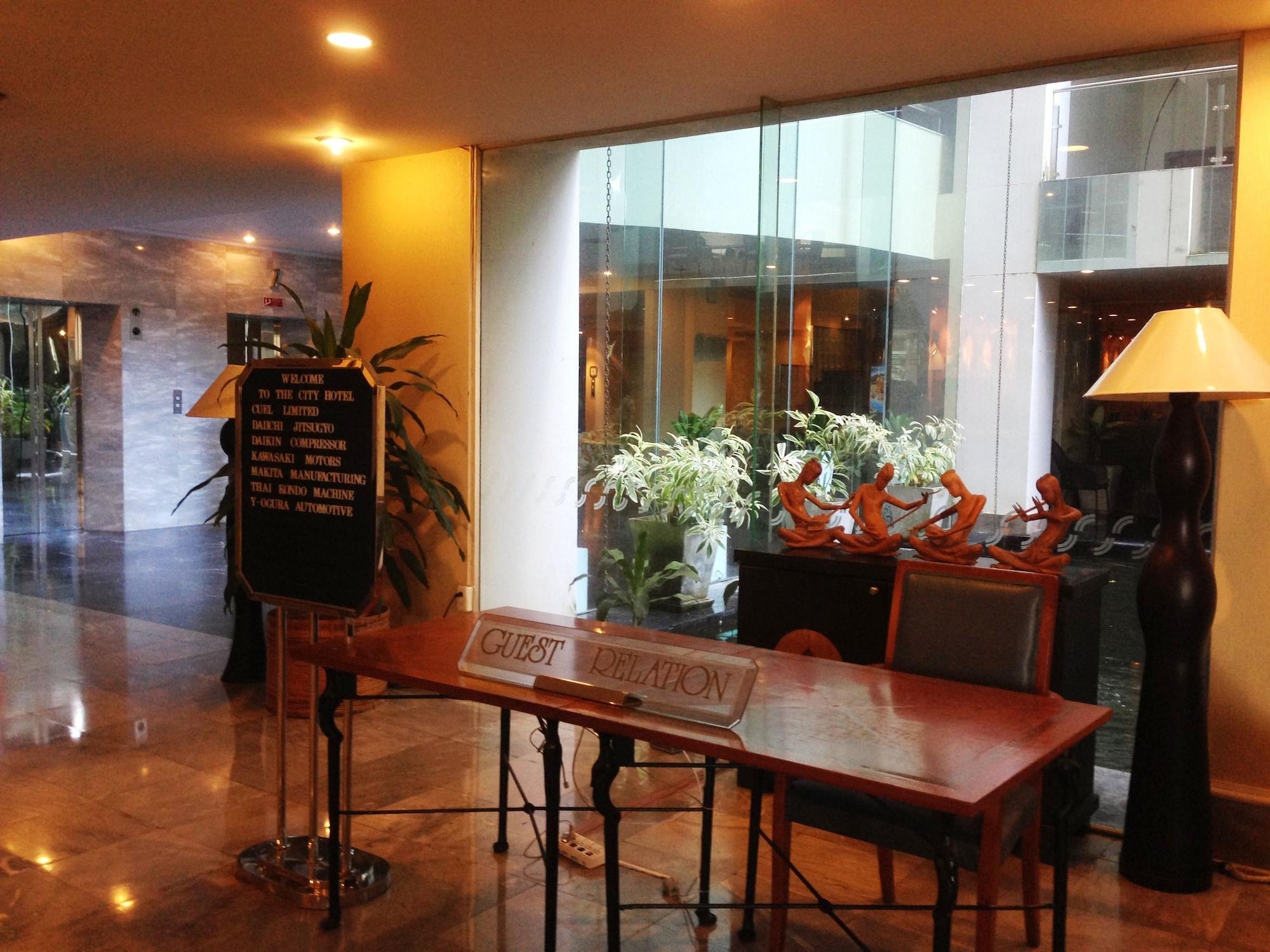 Vista Lobby The City Hotel Sriracha by BBH Japan